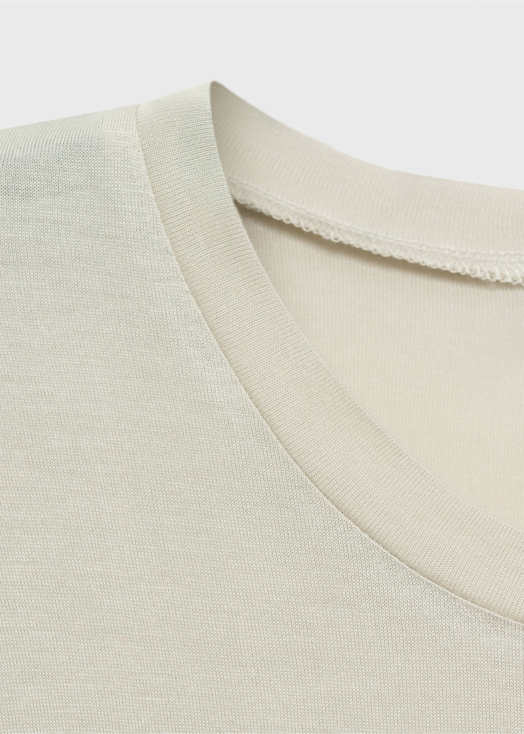 Garment washed t-shirt - Details of the article 8, Pastel Green. Ref: 17034105-00.