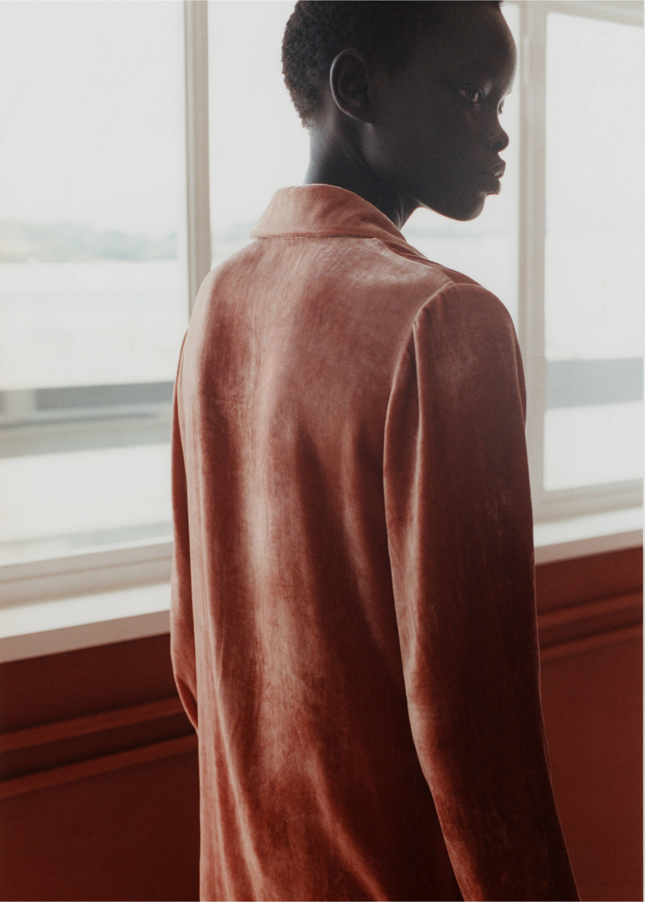 Silk velvet shirt - Details of the article 3, Burnt Orange. Ref: 17034110-00.