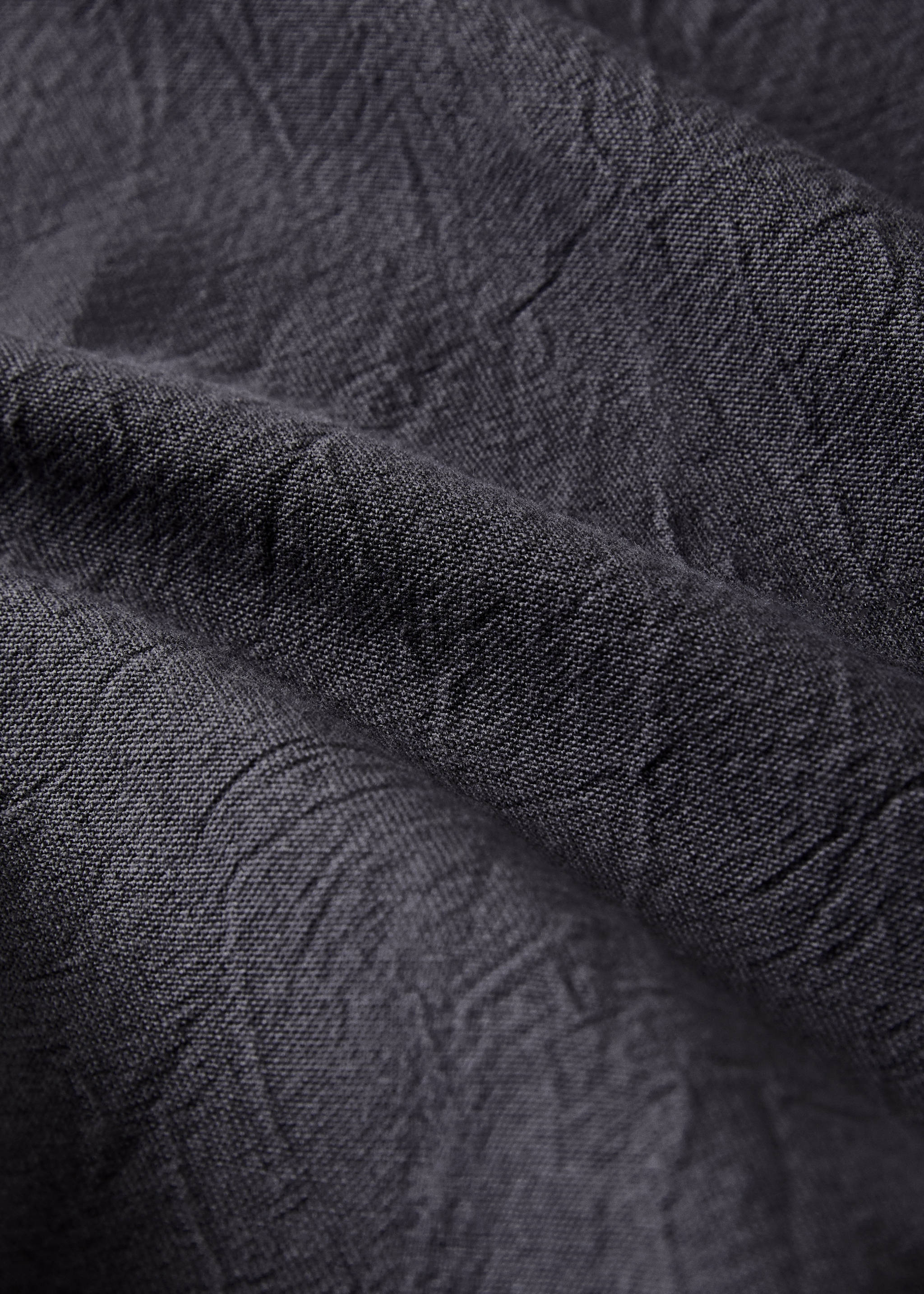 Cotton striped tablecloth for 6 to 8 diners - Details of the article 2