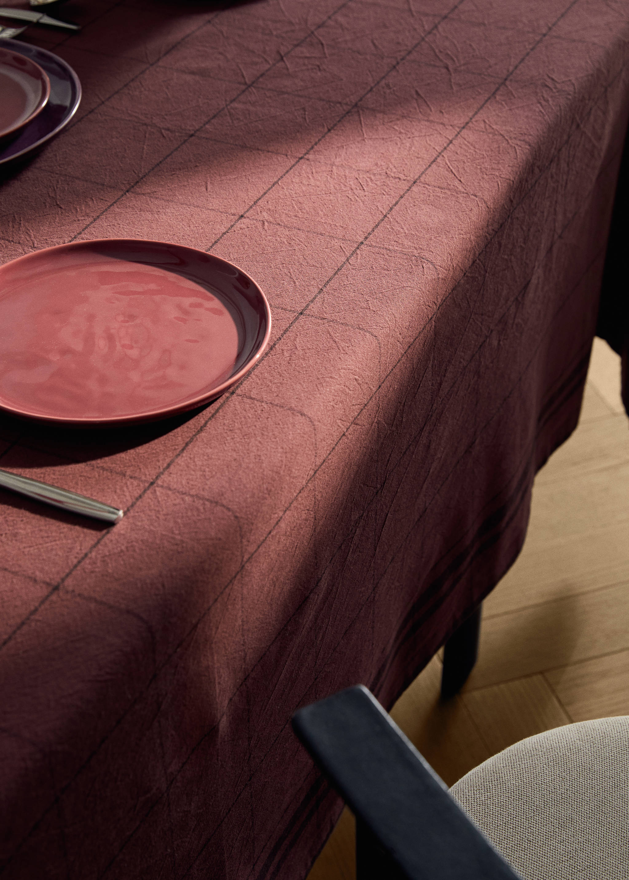 Nappe 100 % coton surteint à carreaux pour 2 à 4 convives - Détail de l'article 7
