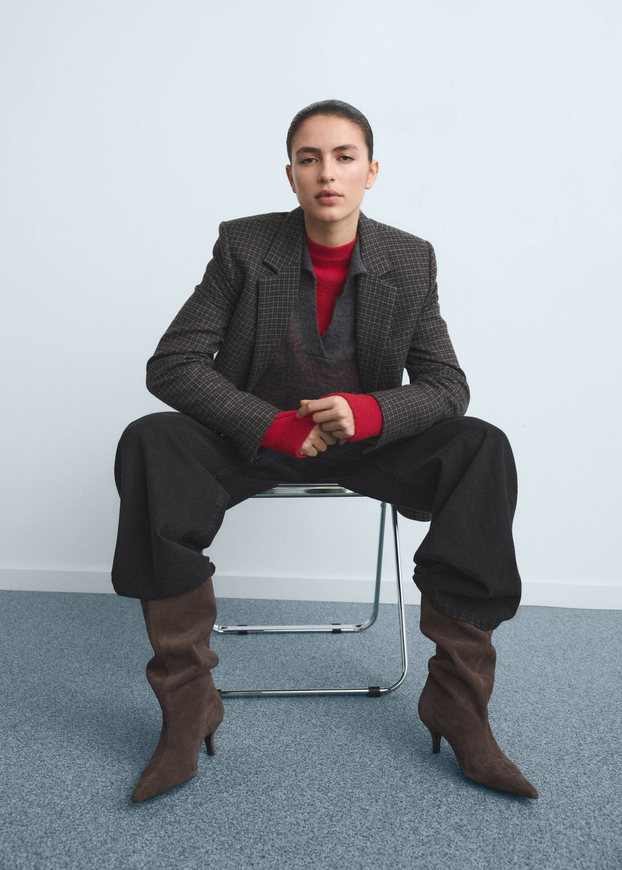 Wide leg mid-rise jeans - Details of the article 2