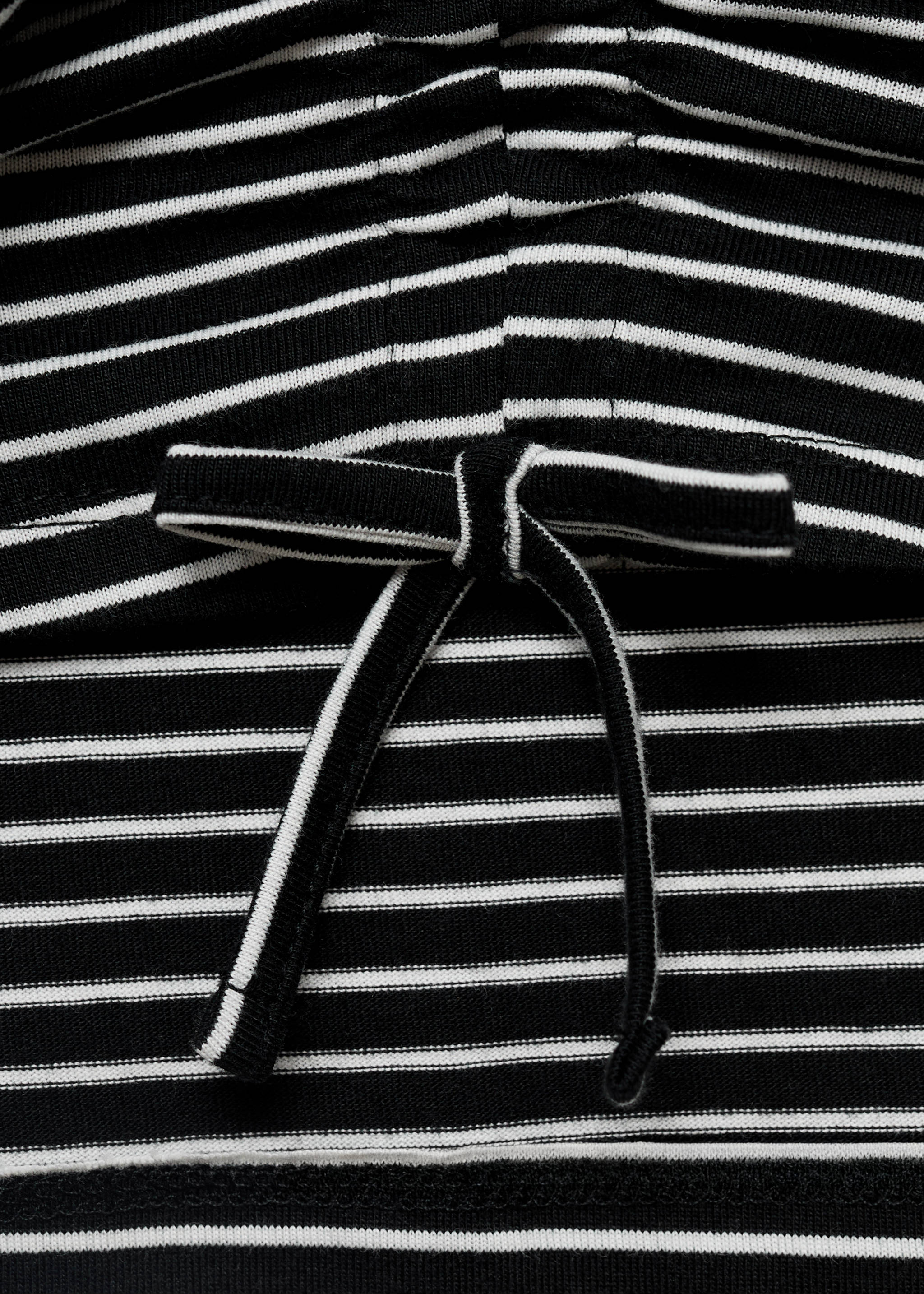 Ruched striped top - Details of the article 8, Black. Ref: 17034421-00.