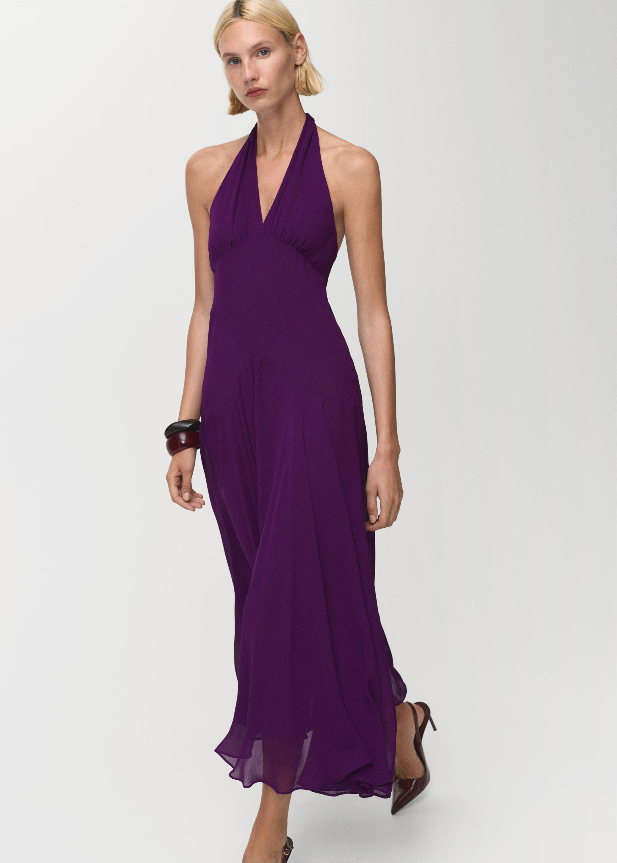 Halter-neck pleated dress - Details of the article 2, Purple. Ref: 17034447-00.