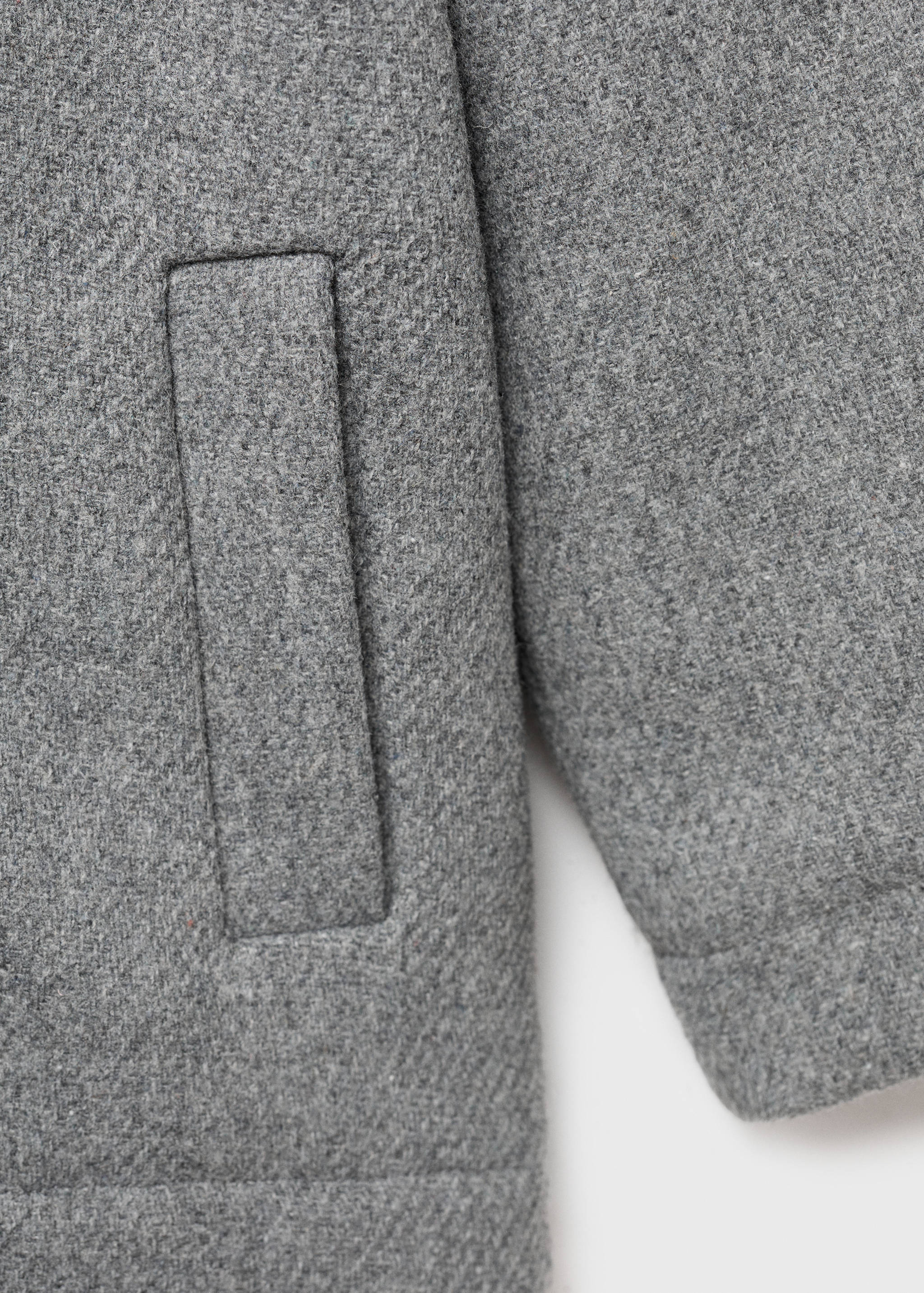Hooded coat with shearling-effect lining - Details of the article 8