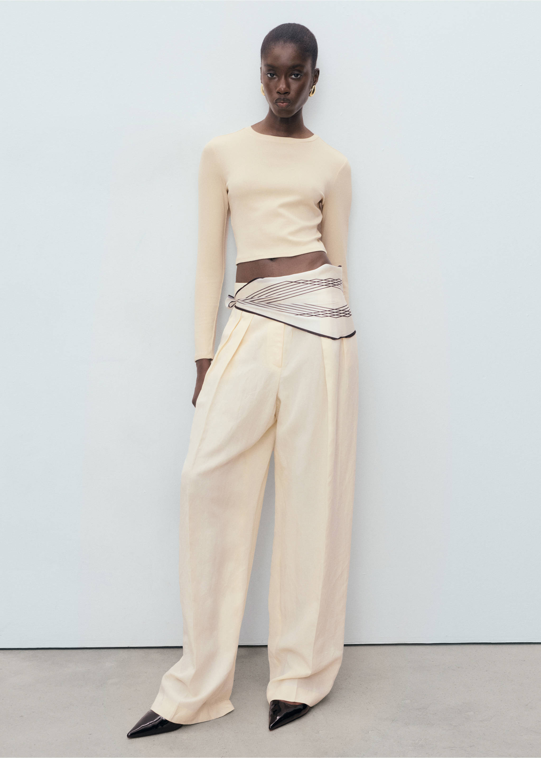 Long-sleeved cropped t-shirt - General plane, Beige. Ref: 17034781-00.