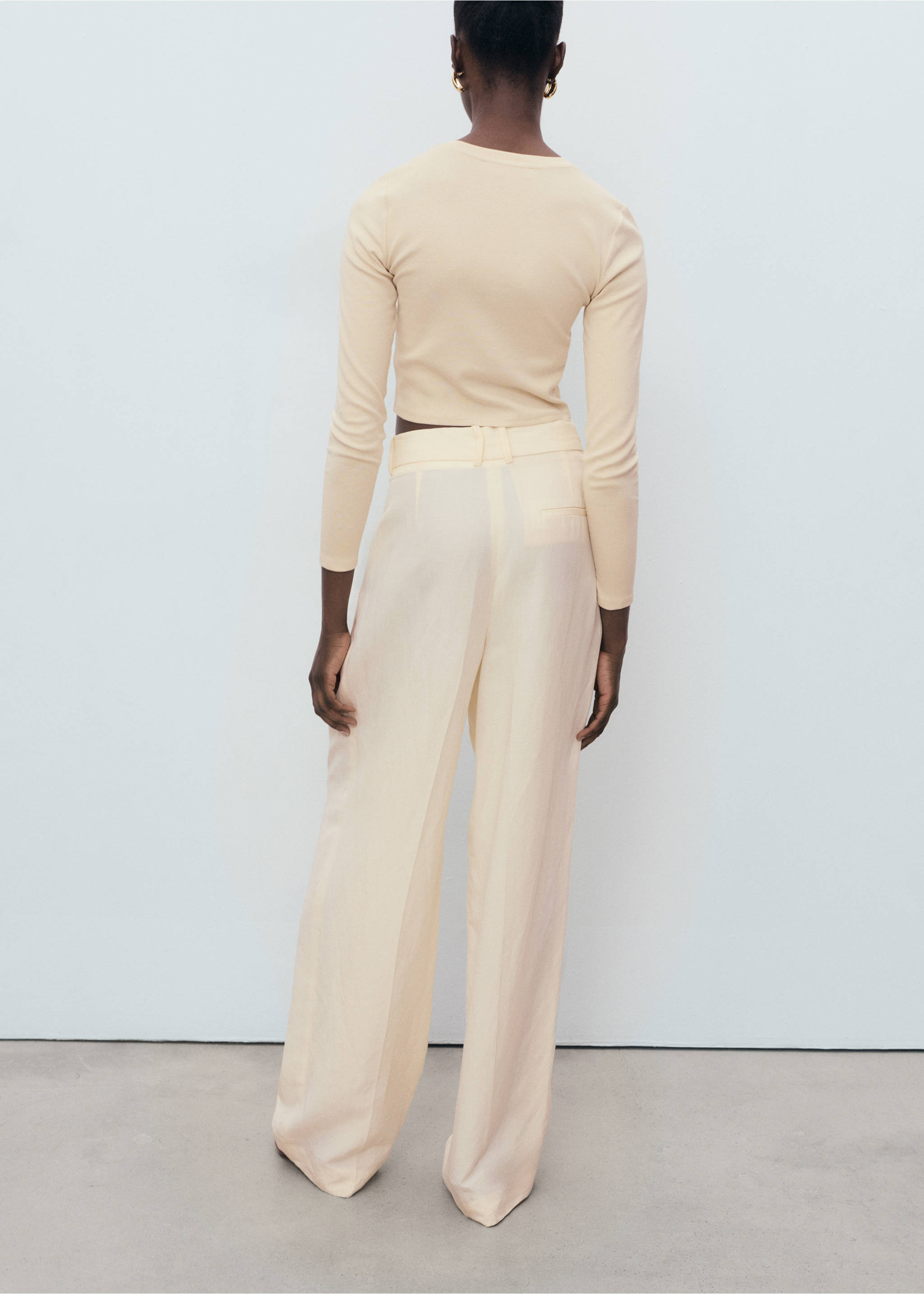 Long-sleeved cropped t-shirt - Reverse of the article, Beige. Ref: 17034781-00.