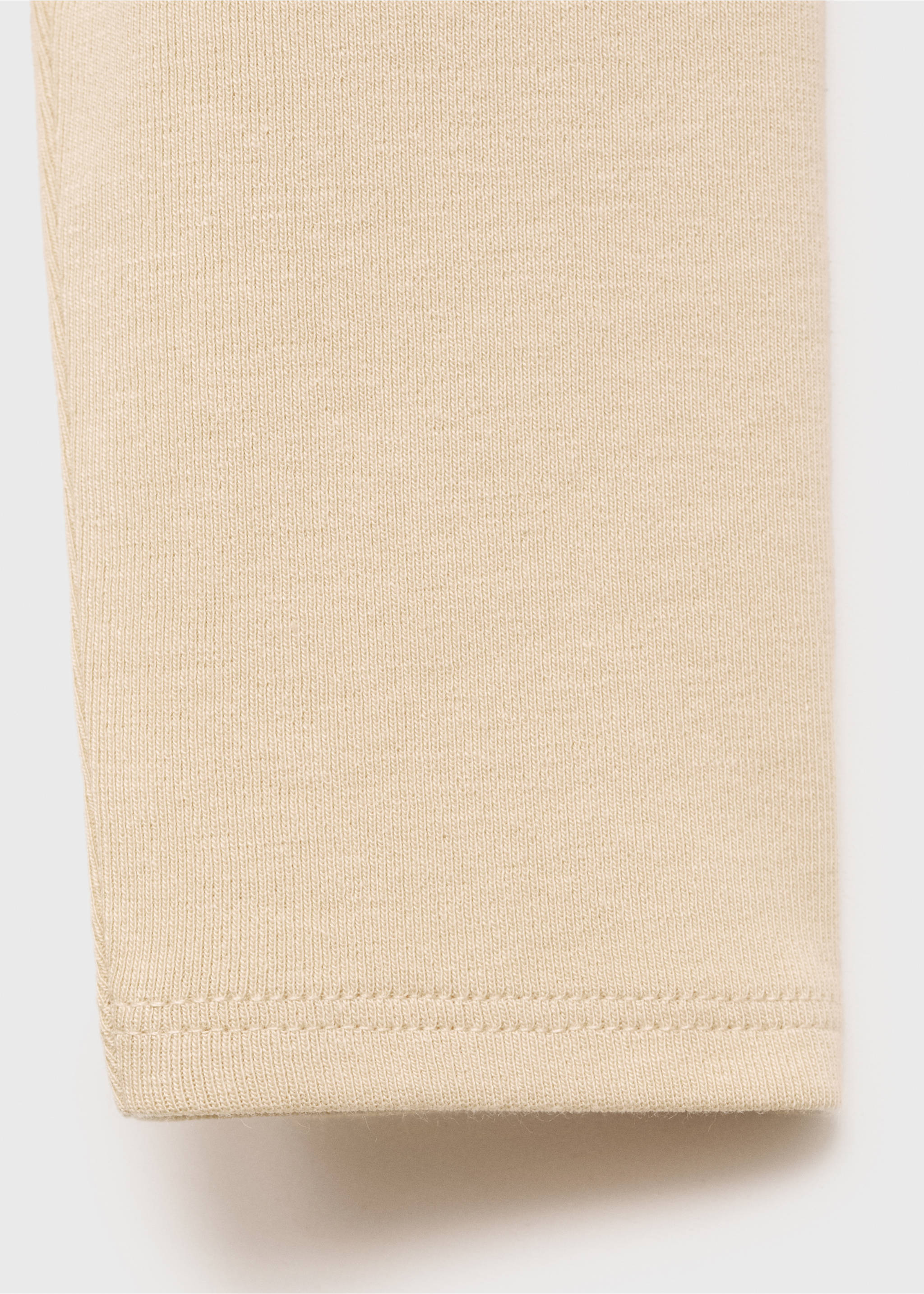 Long-sleeved cropped t-shirt - Details of the article 0, Beige. Ref: 17034781-00.