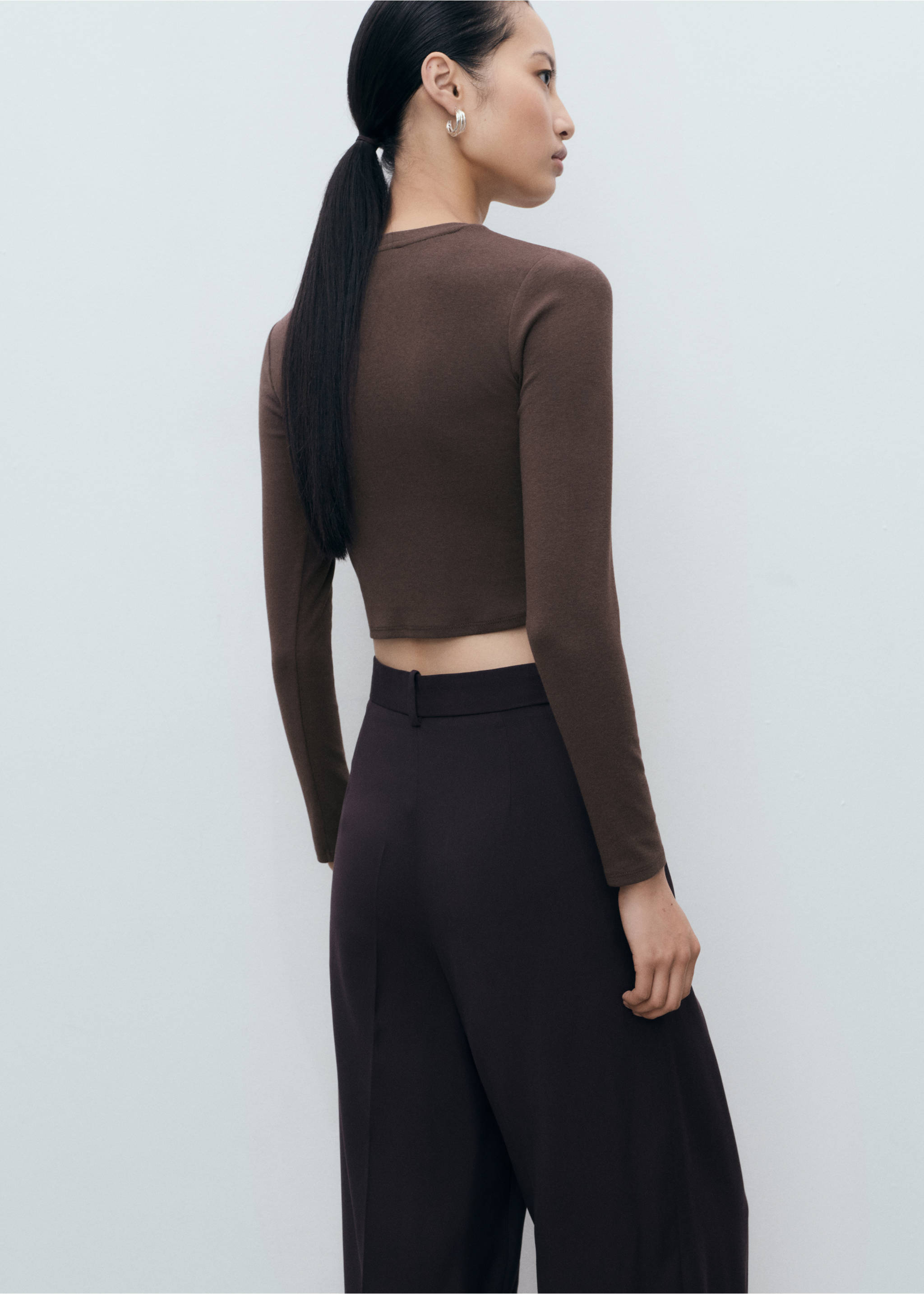 Long-sleeved cropped t-shirt - Reverse of the article, Brown. Ref: 17034781-00.