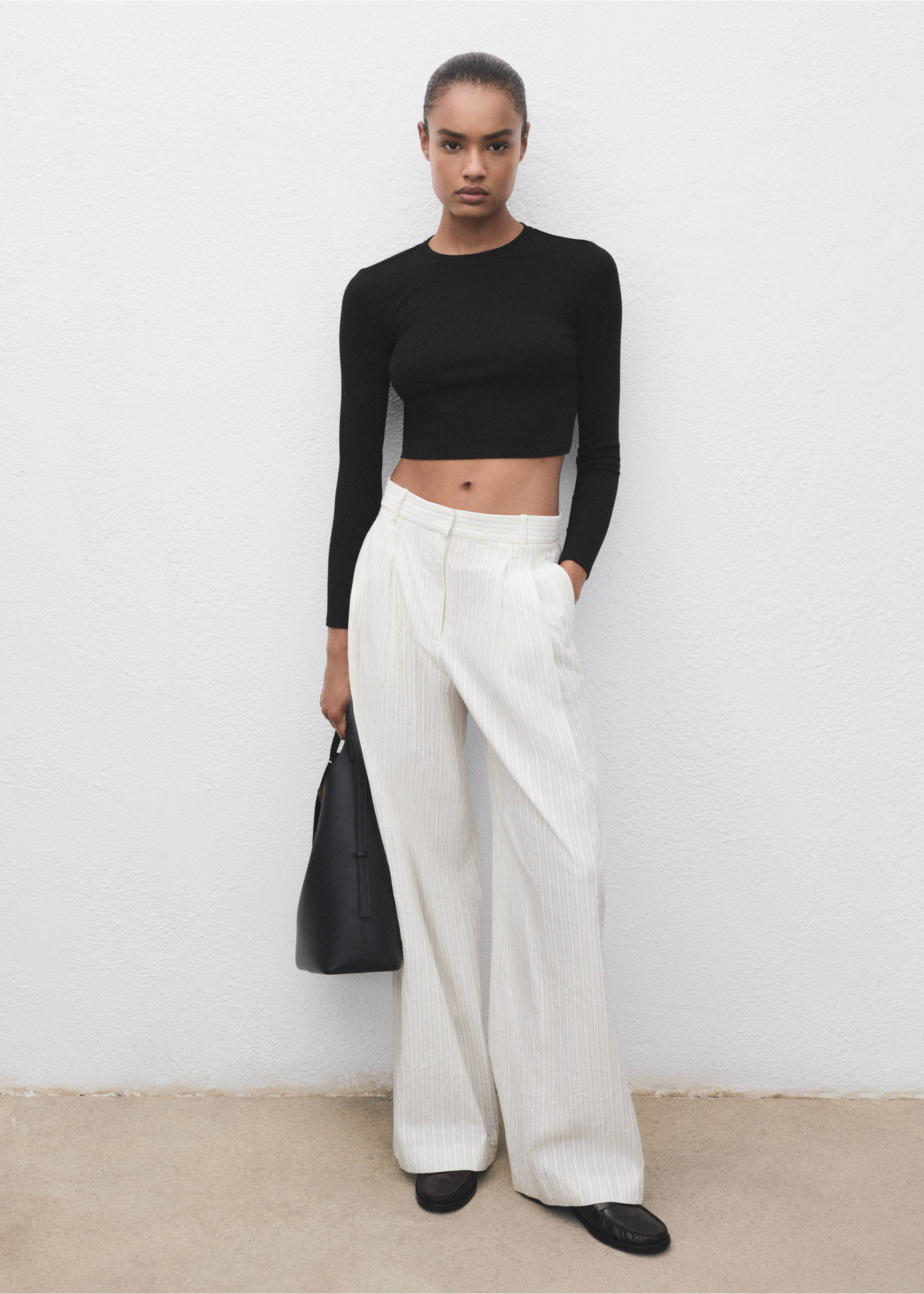 Long-sleeved cropped t-shirt - General plane, Black. Ref: 17034781-00.