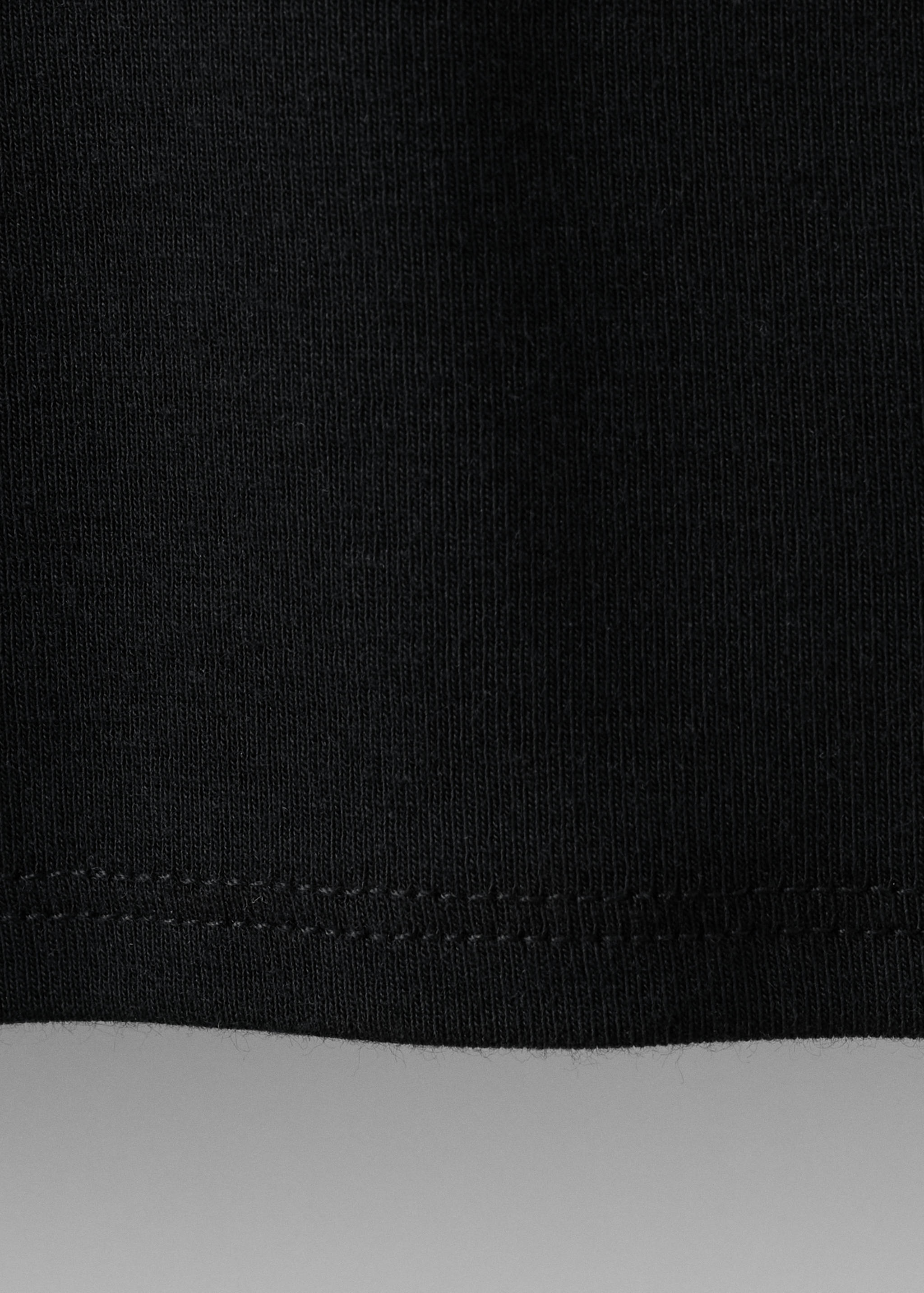 Long-sleeved cropped t-shirt - Details of the article 0