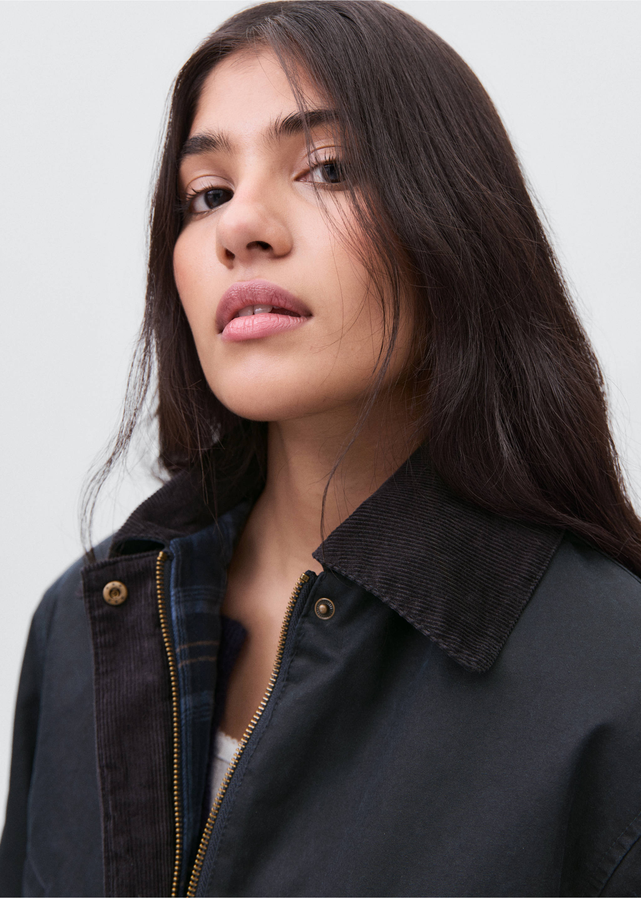 Waxed-effect parka - Details of the article 1, Navy. Ref: 17035141-00.