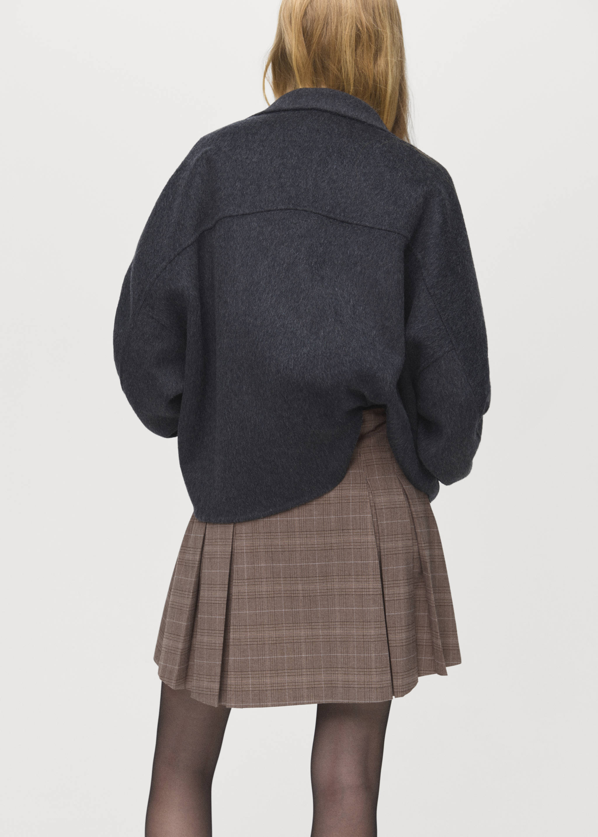 Pleated mini-skirt - Reverse of the article