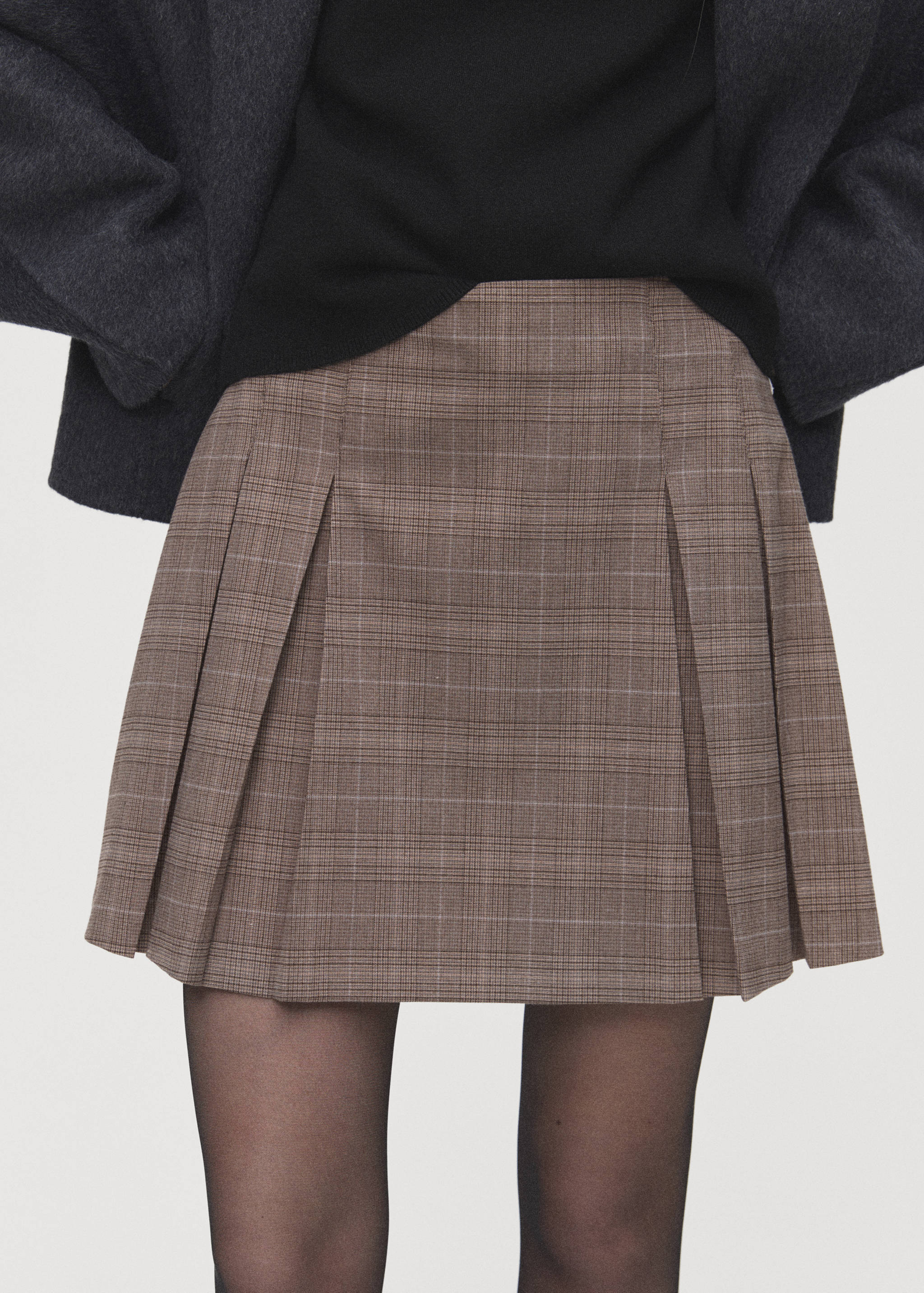 Pleated mini-skirt - Details of the article 1
