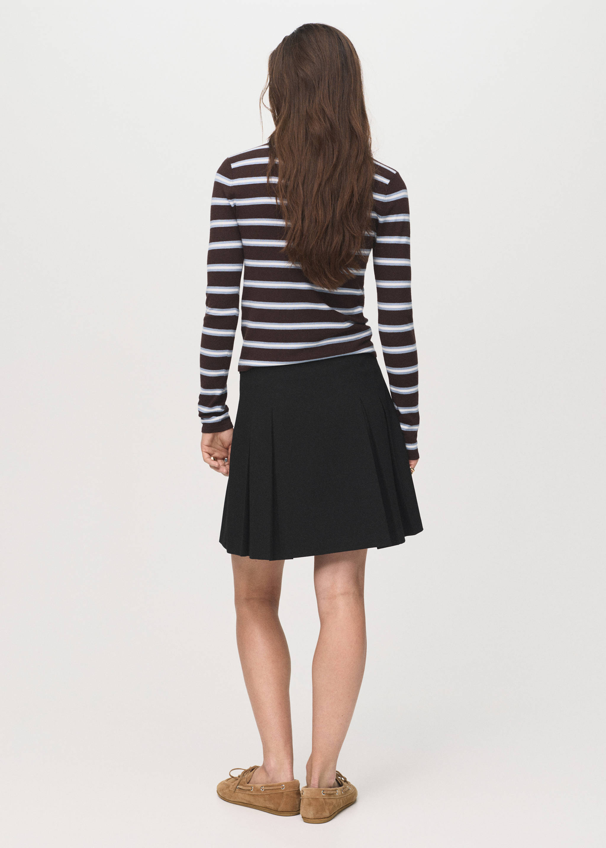 Pleated mini-skirt - Reverse of the article