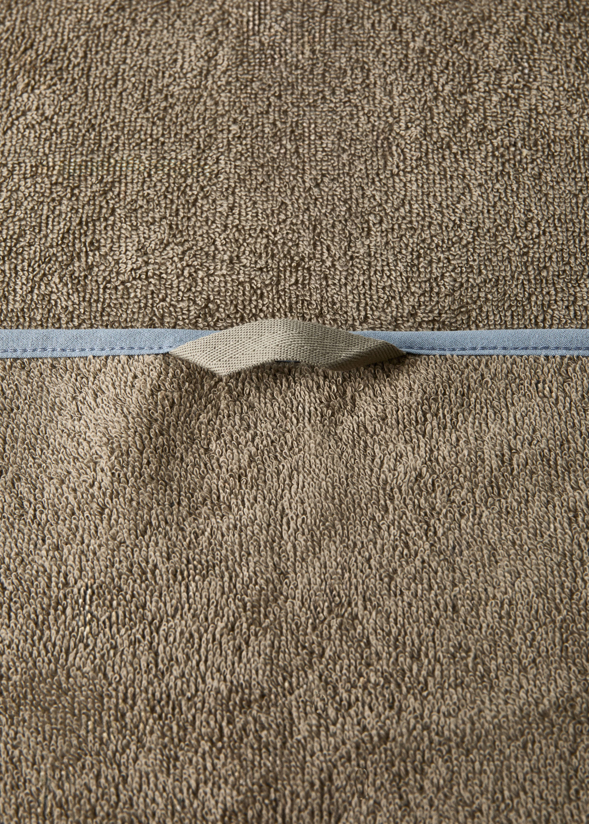 Serviette de douche pour enfant avec liseré contrastant - Détail de l'article 2