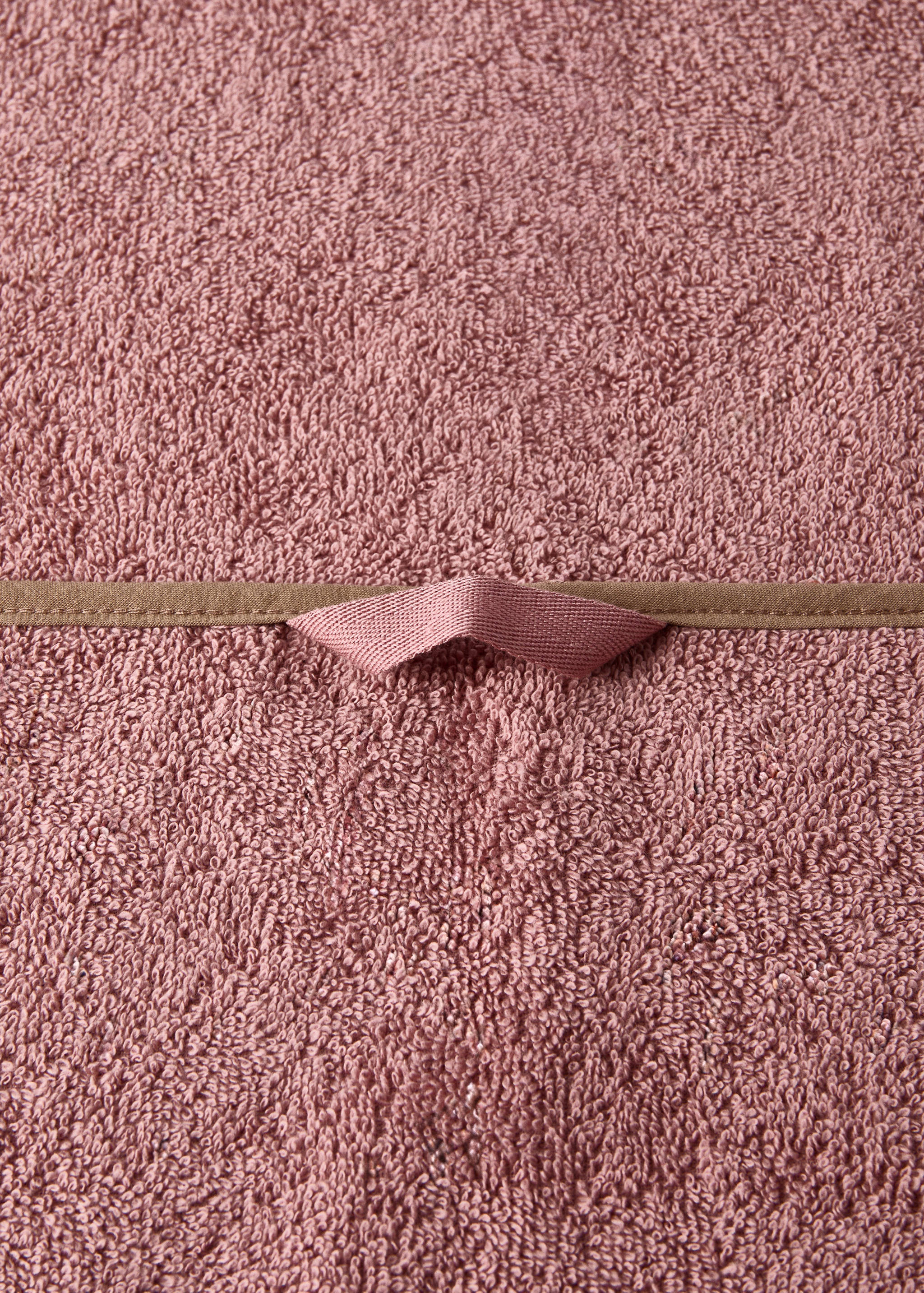 Serviette de douche pour enfant avec liseré contrastant - Détail de l'article 2