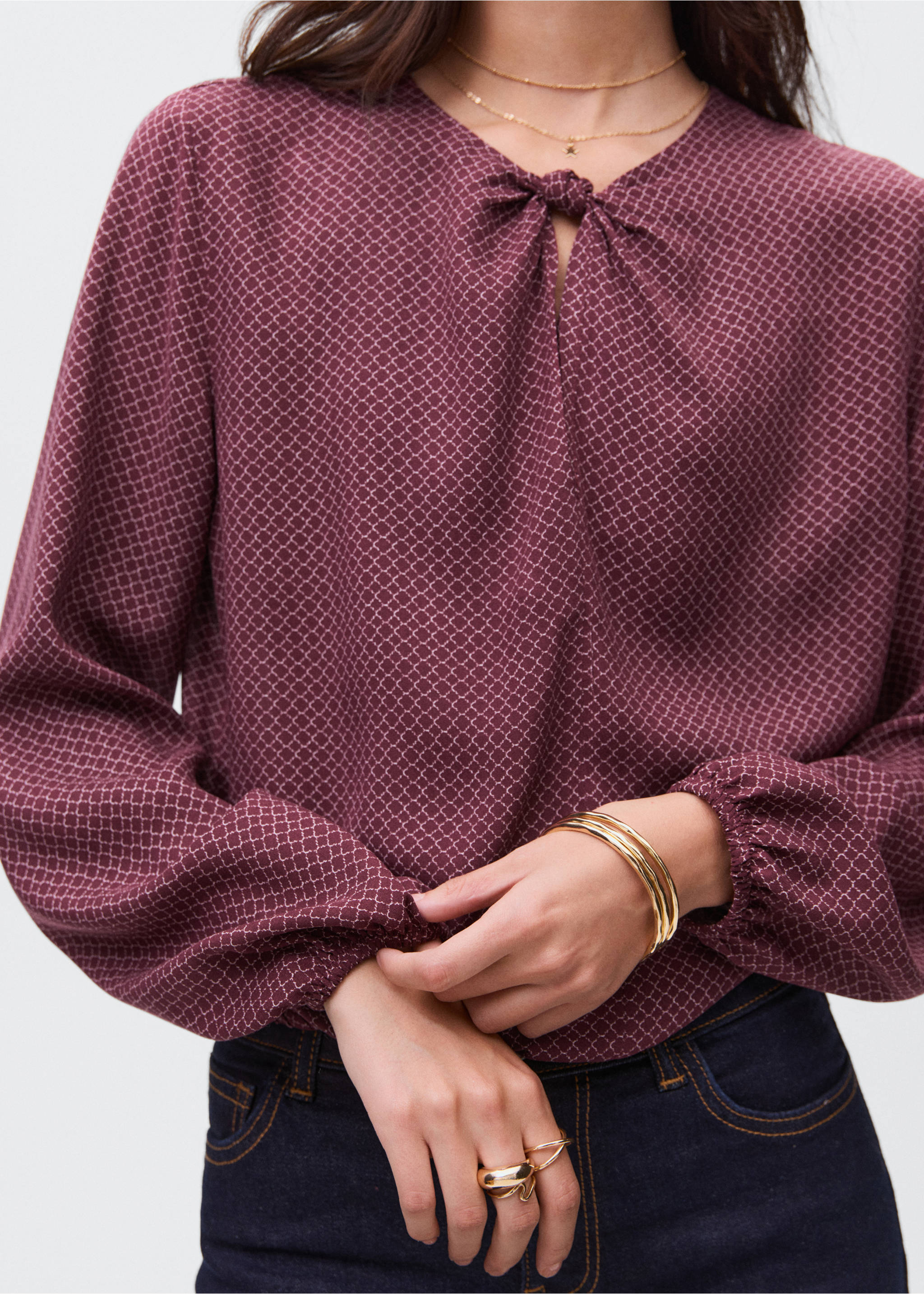 Geknotete Puffbluse - Detail des Artikels 3, Granatrot. Ref: 17035793-00.