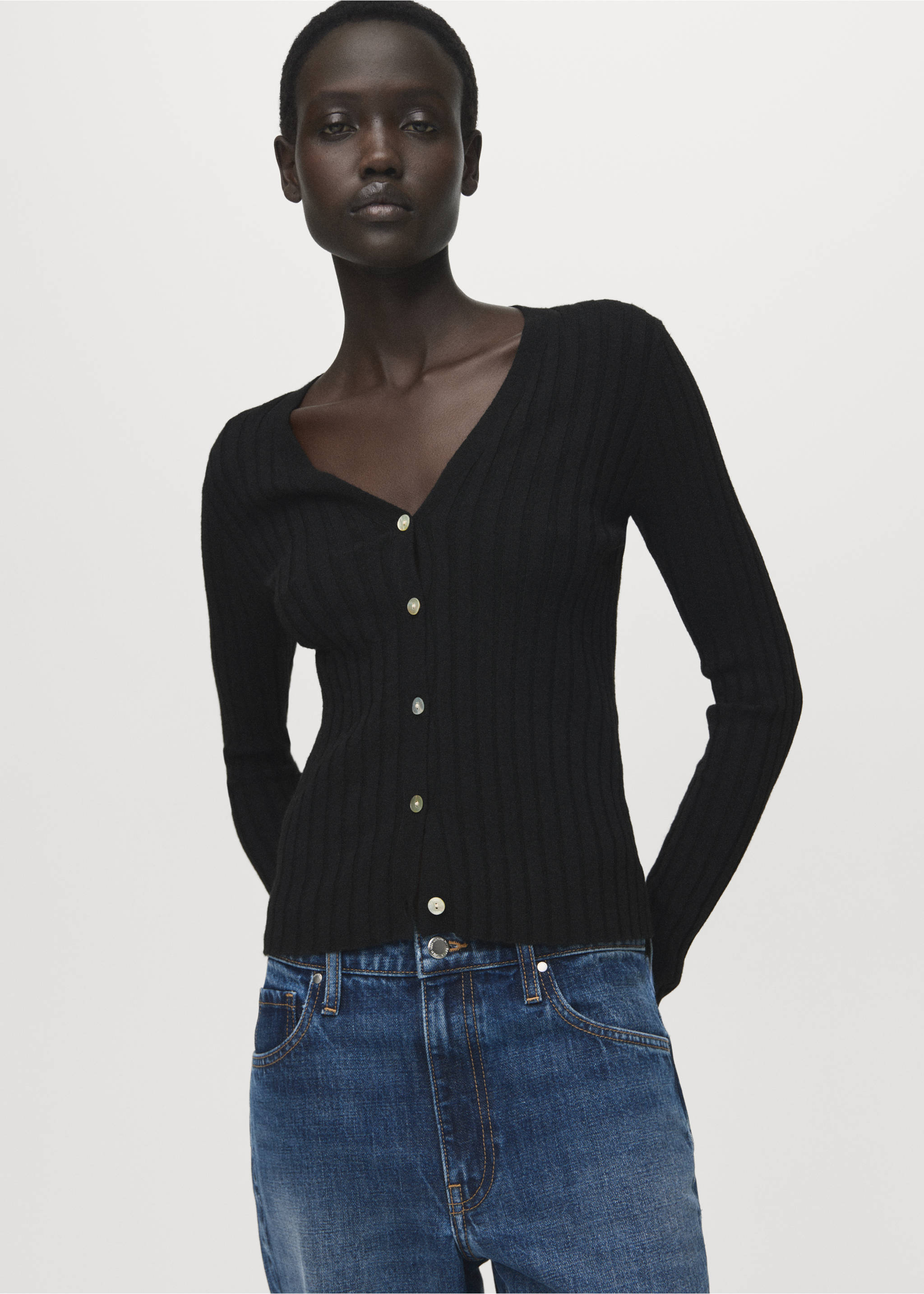 Fine rib knit cardigan - Medium plane, Black. Ref: 17035800-00.