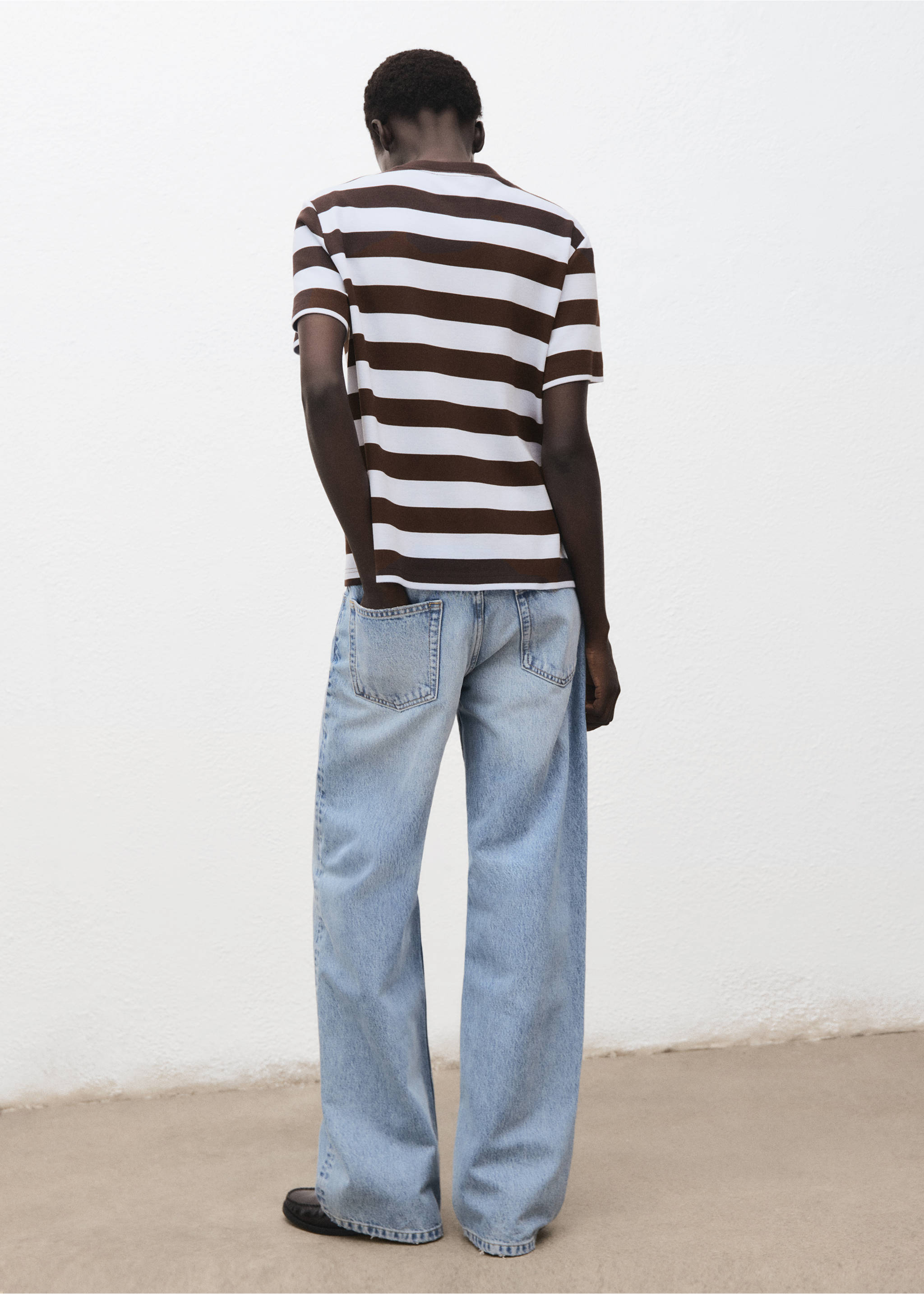 T-shirt manches courtes rayures - Verso de l’article, Marron. Ref: 17035803-00.