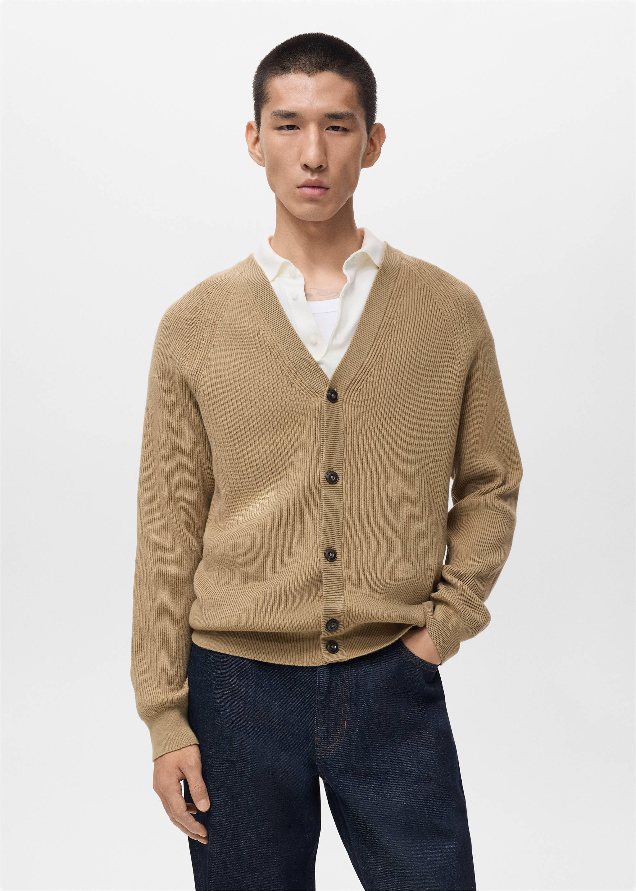 Ribbed knitted cardigan with buttons - Medium plane, Beige. Ref: 17035974-00.