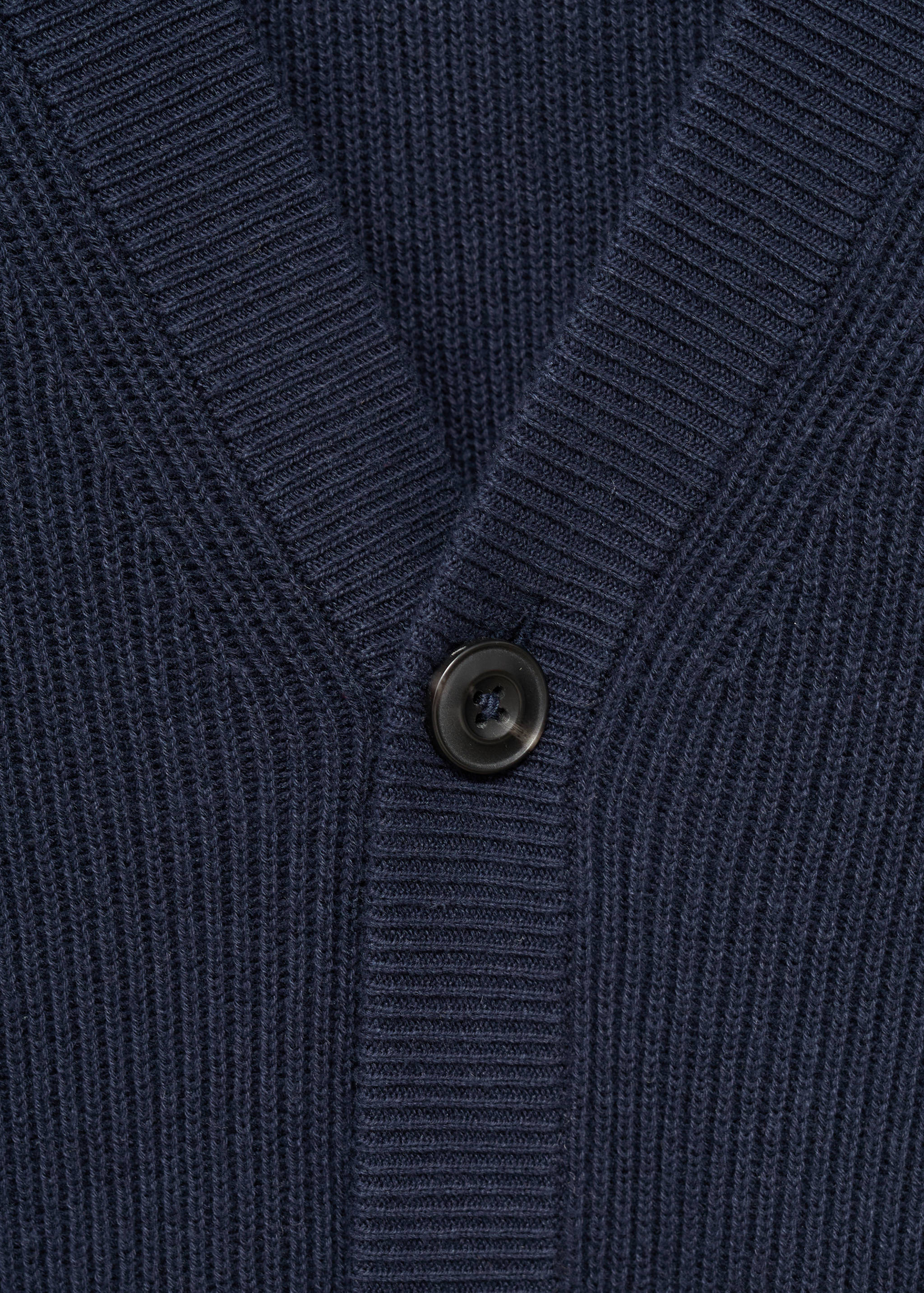 Ribbed knitted cardigan with buttons - Details of the article 8
