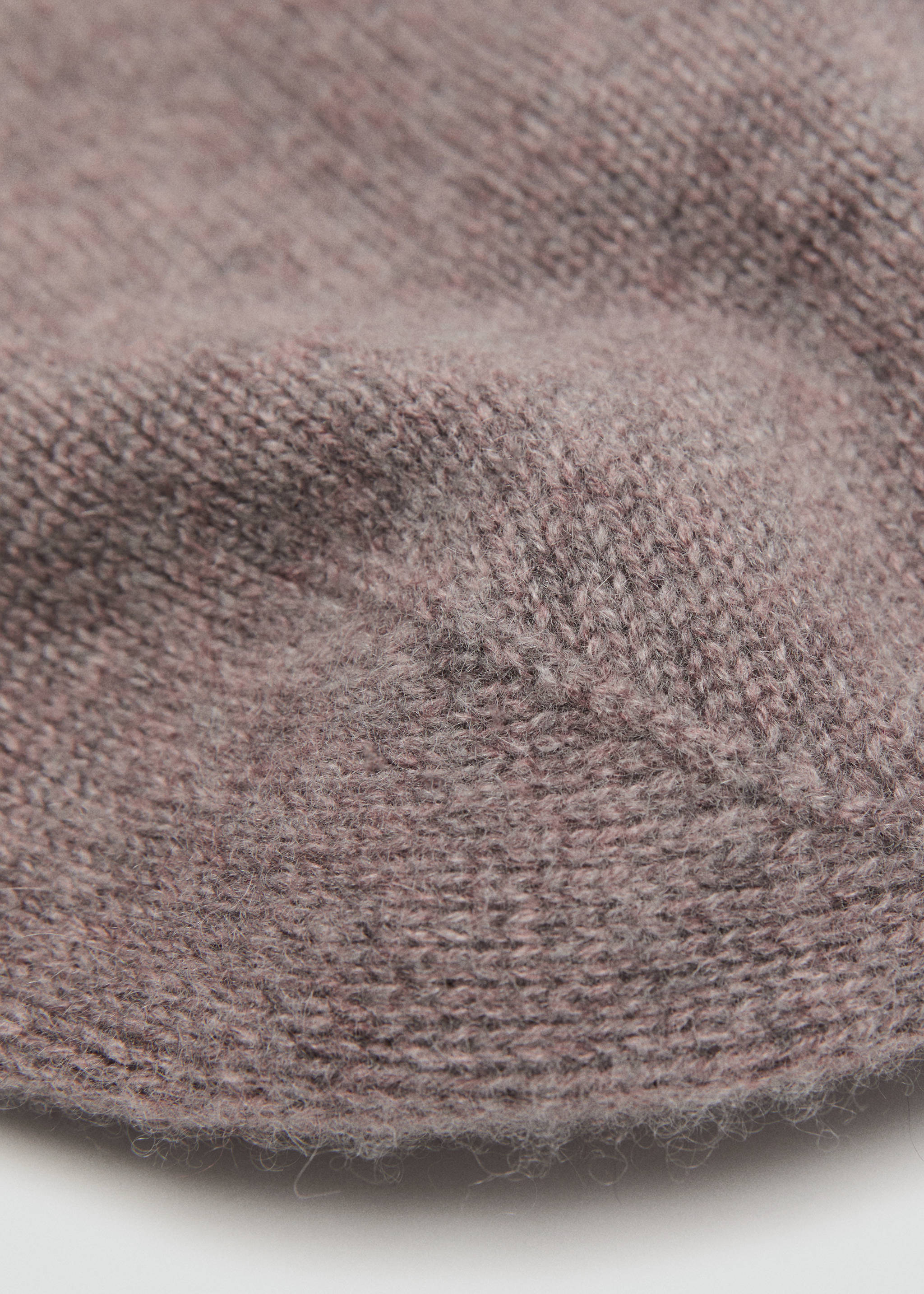 100% cashmere beanie - Details of the article 1