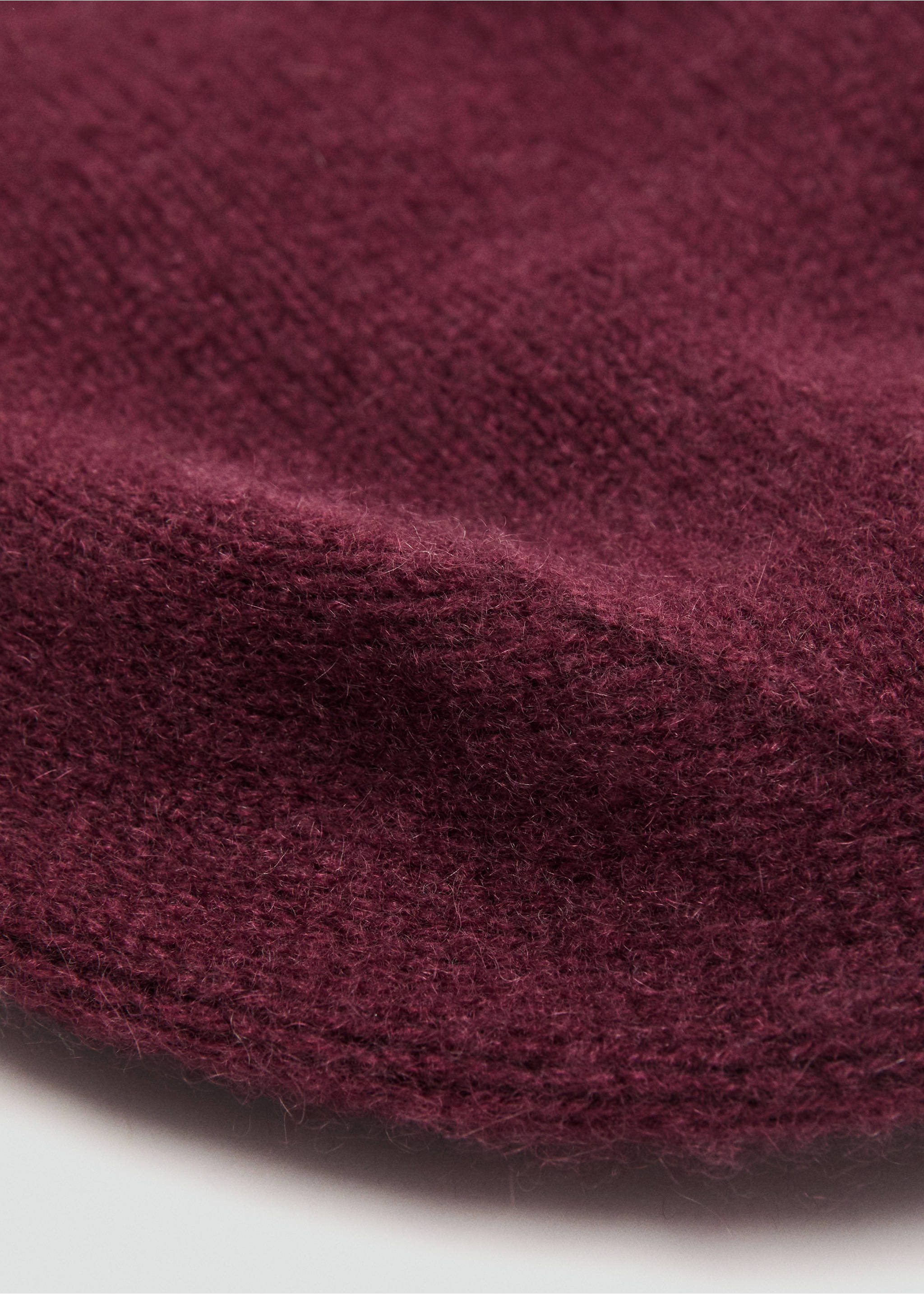 100% cashmere beanie - Details of the article 1, Burgundy. Ref: 17035976-00.