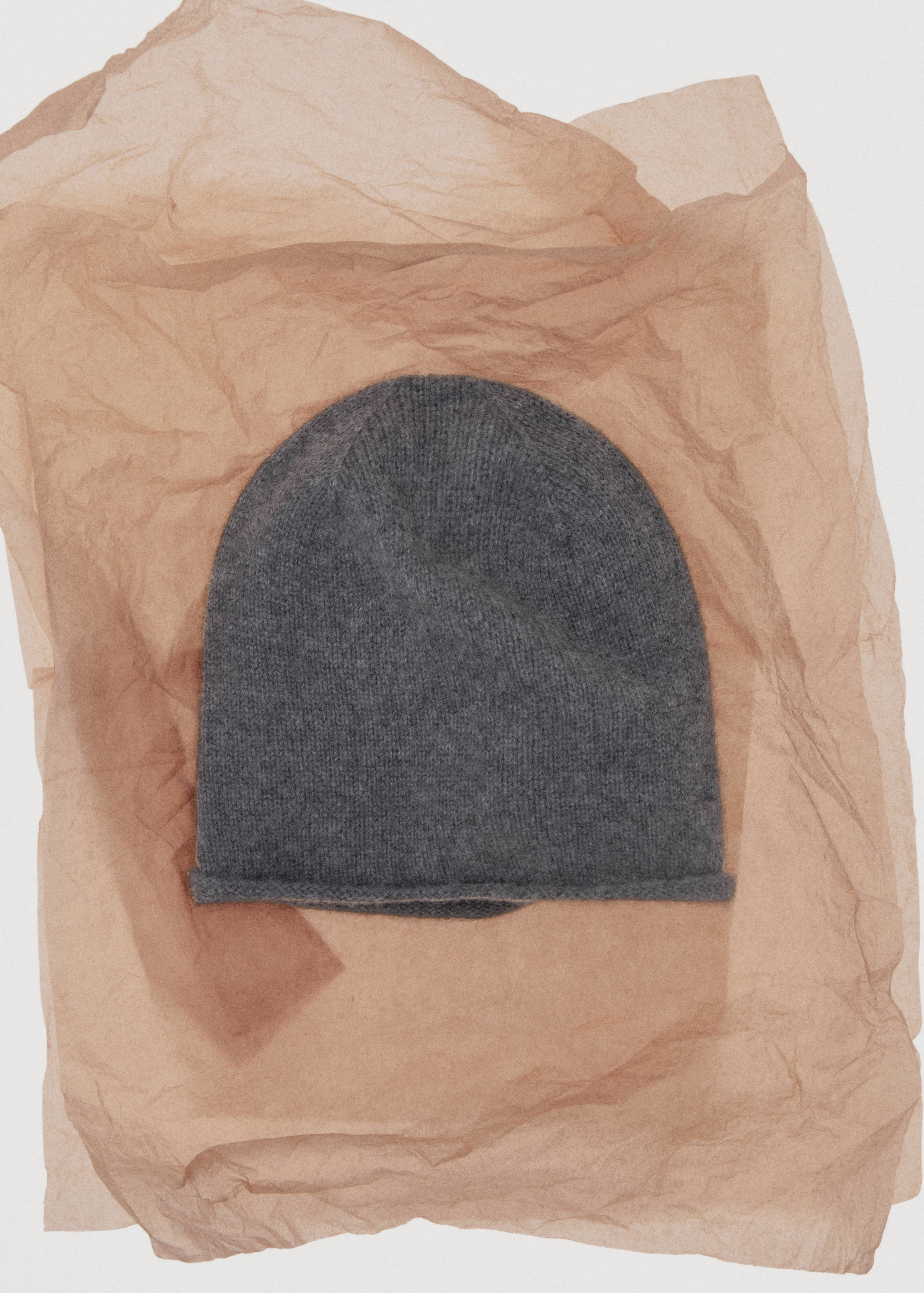 100% cashmere beanie - Details of the article 7