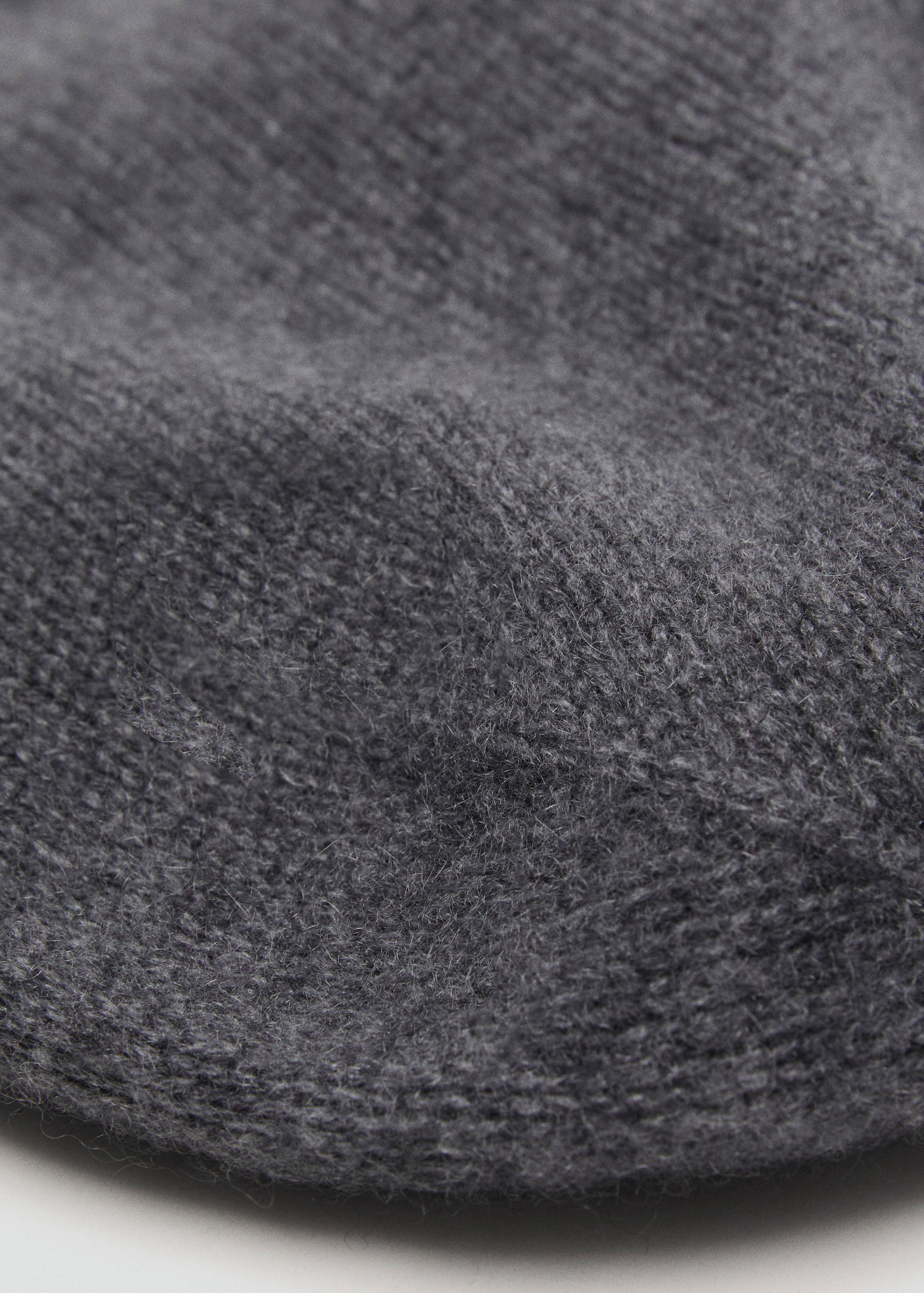 100% cashmere beanie - Details of the article 1