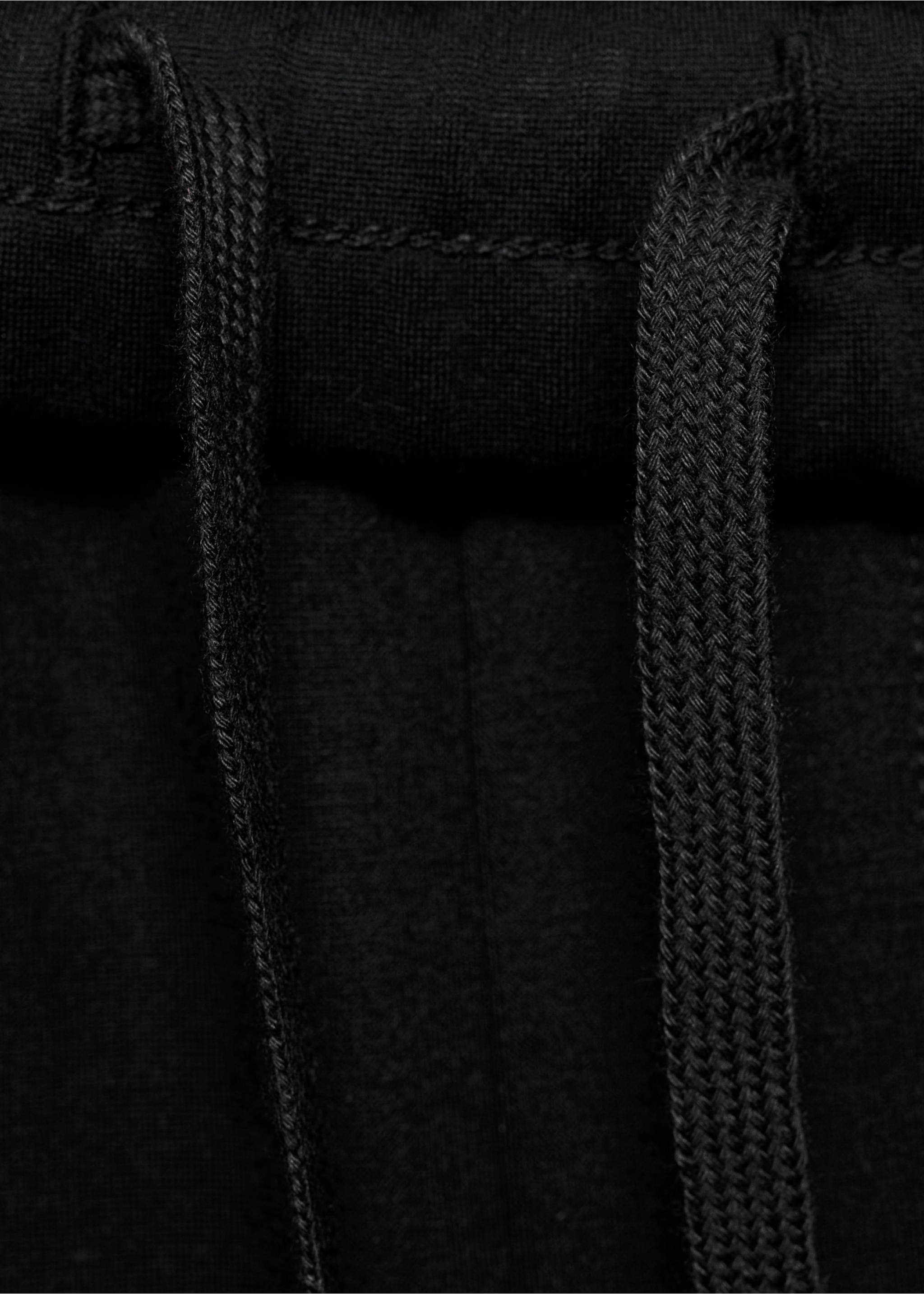 Kalhoty jogger s elastickým pasem - Detail zboží 8, Černá. Ref: 17035979-00.