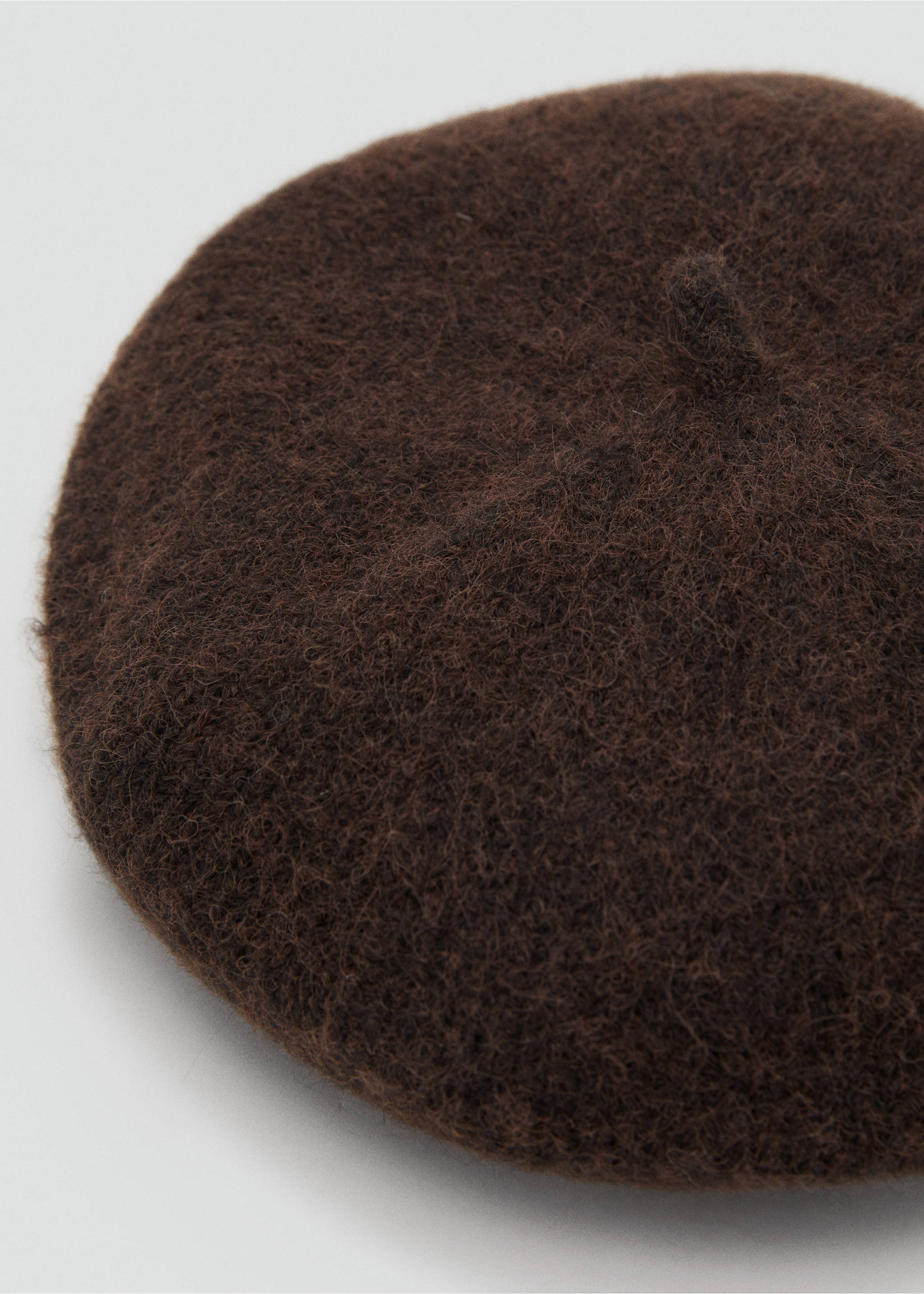 Stickad basker - Bild av mittparti, Choklad. Ref: 17035989-00.
