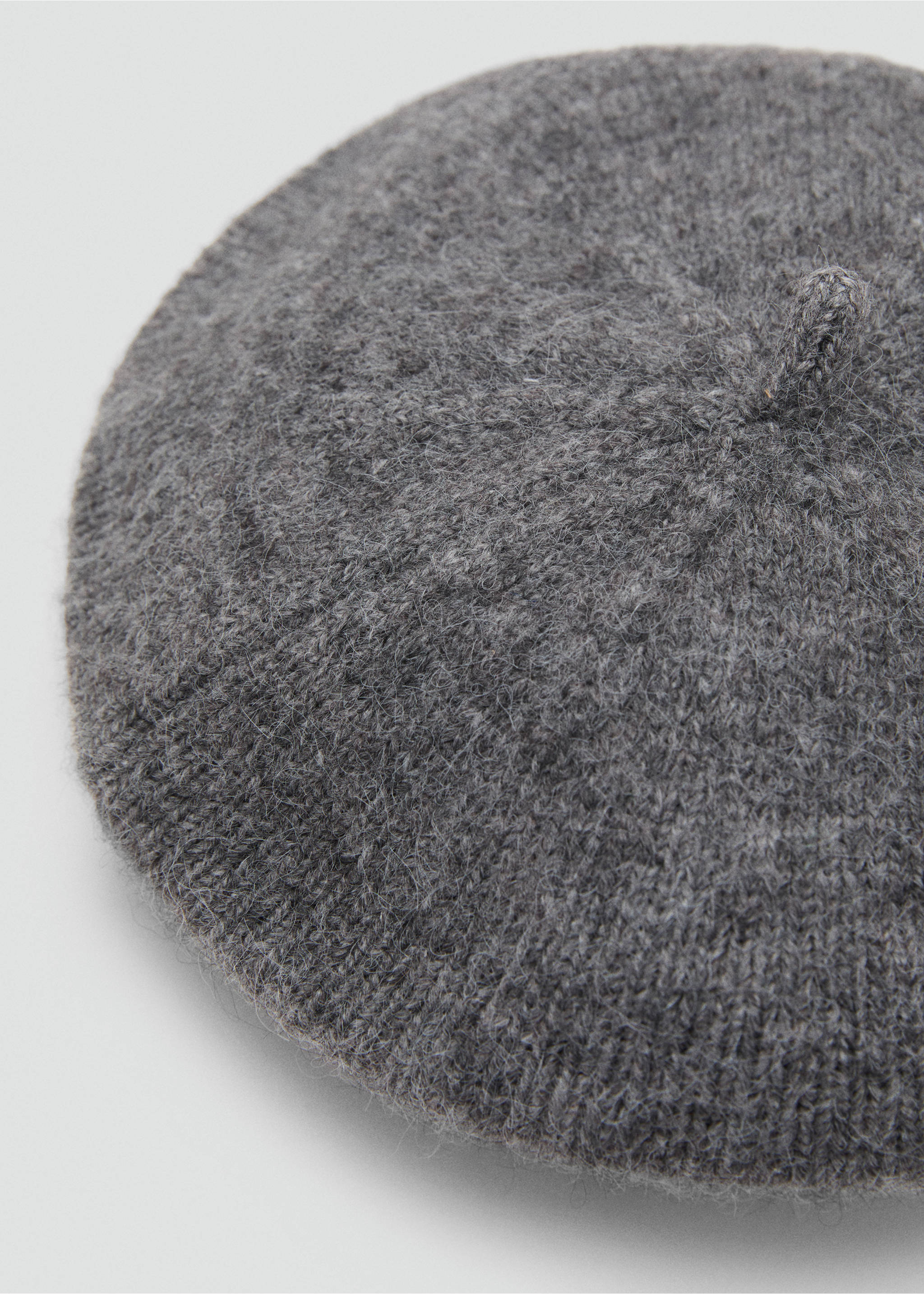 Striped beret - Medium plane, Medium Heather Grey. Ref: 17035989-00.