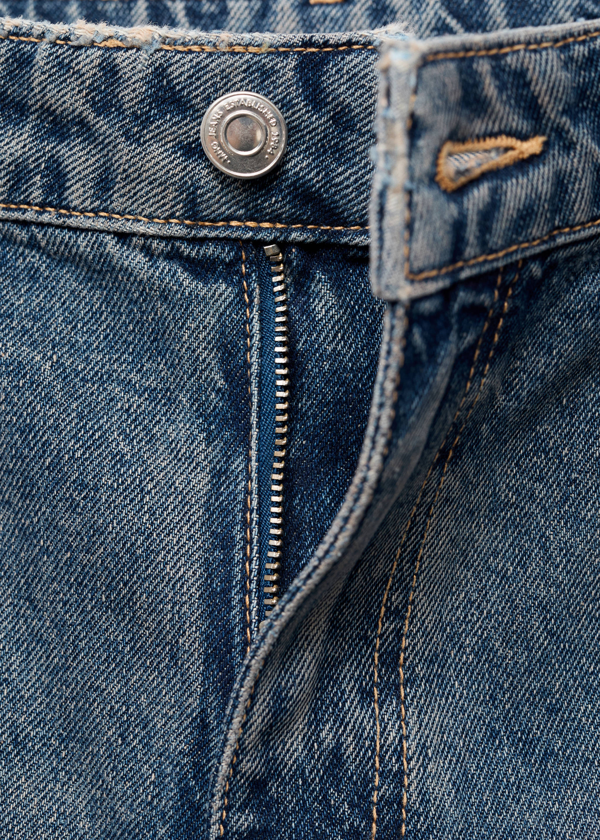 Straight-leg jeans with eyelets - Details of the article 8