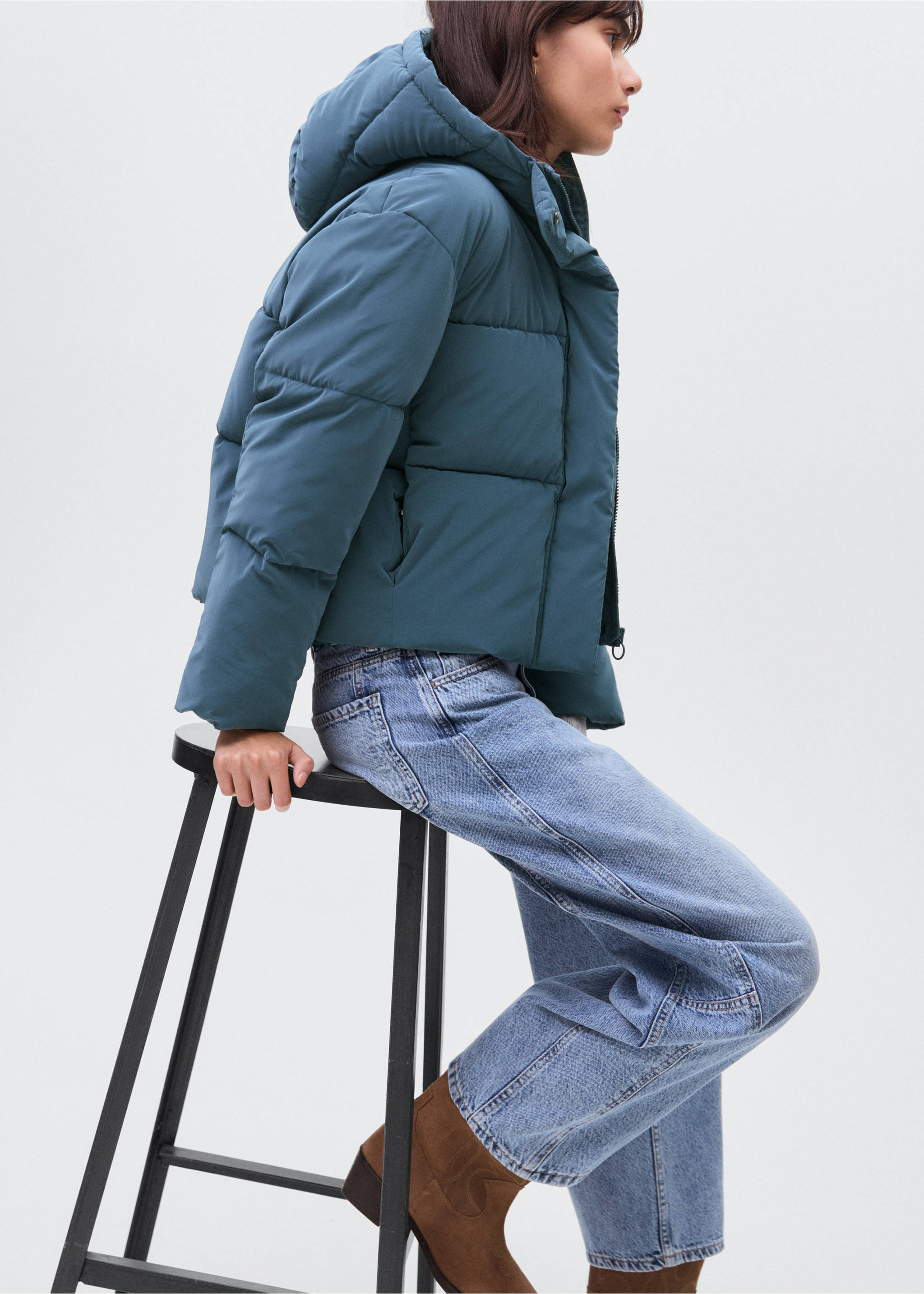 Waxed-effect padded anorak - Details of the article 2, Blue. Ref: 17036327-00.