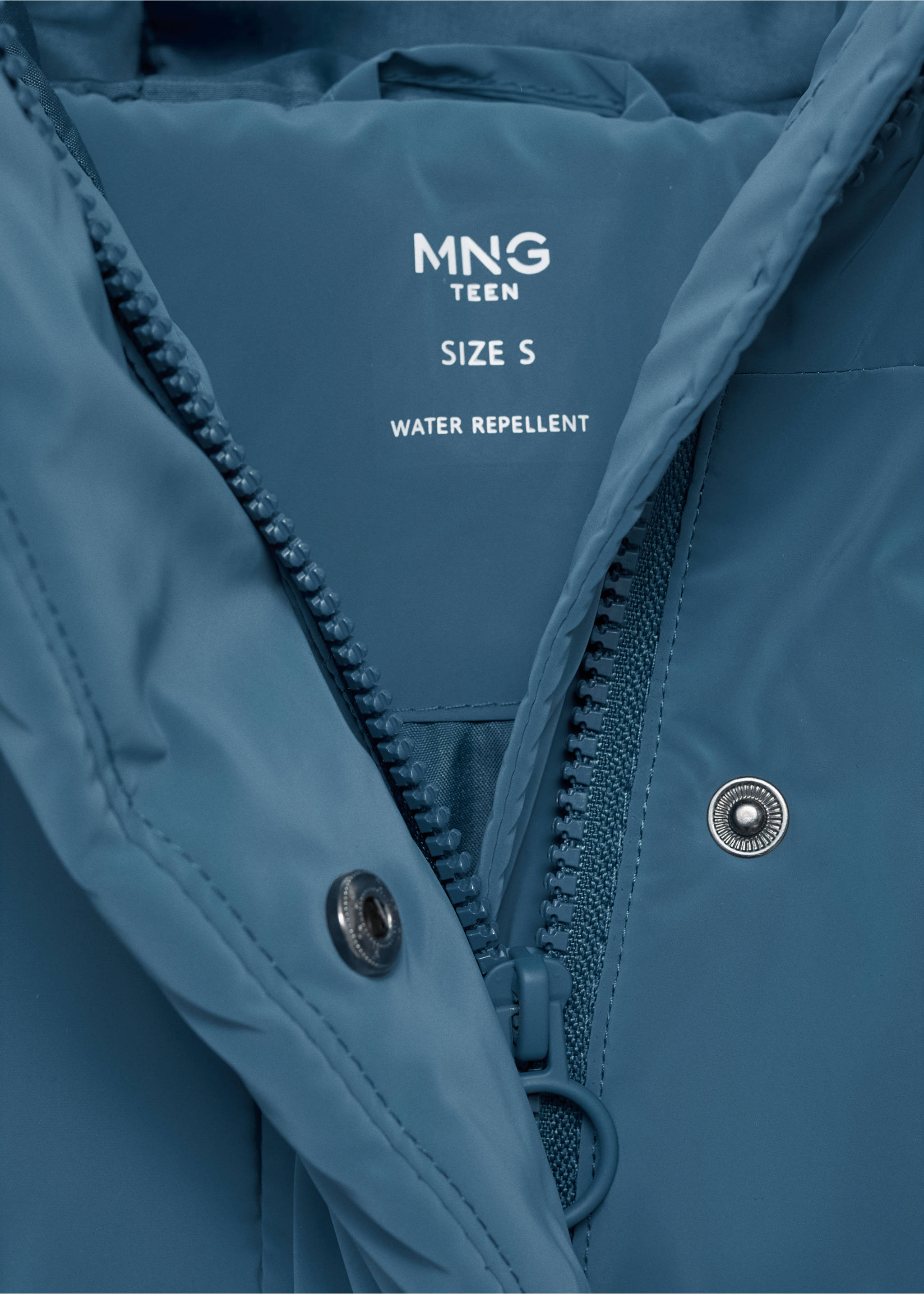 Waxed-effect padded anorak - Details of the article 8, Blue. Ref: 17036327-00.