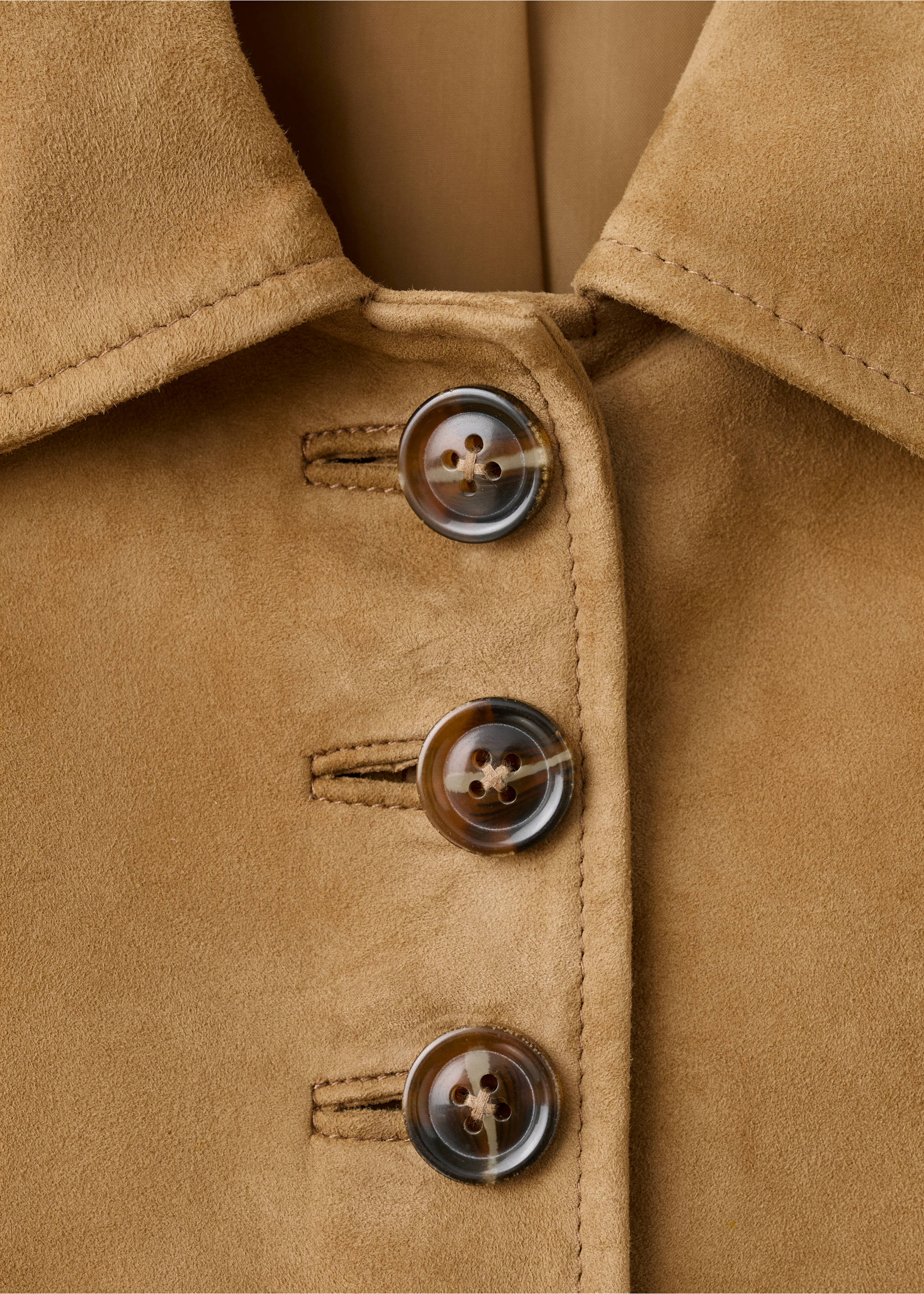 Suede jacket with buttons - Details of the article 8, Ochre. Ref: 17036346-00.