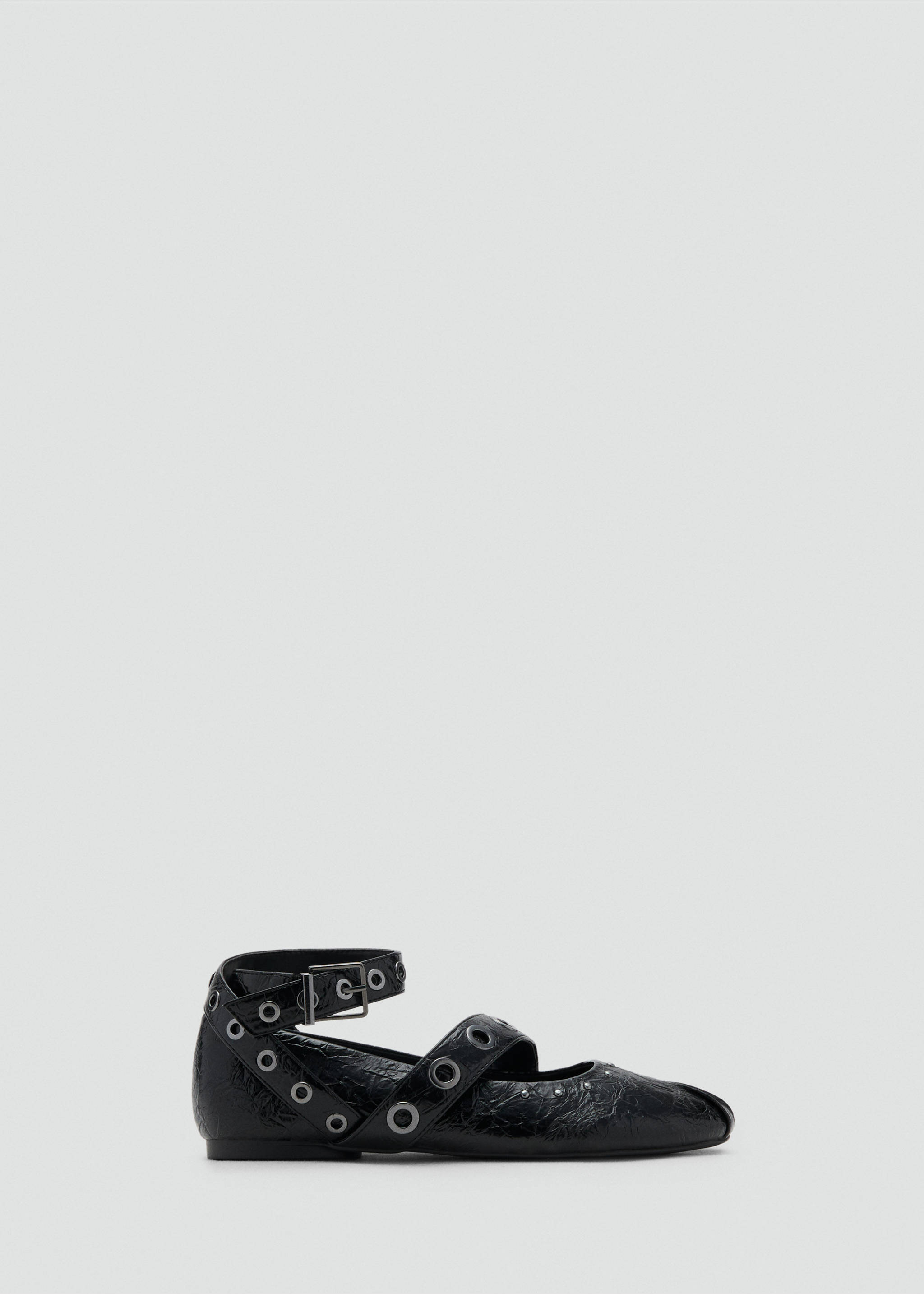Ballet flats with studded straps - Article without model, Black. Ref: 17036352-00.