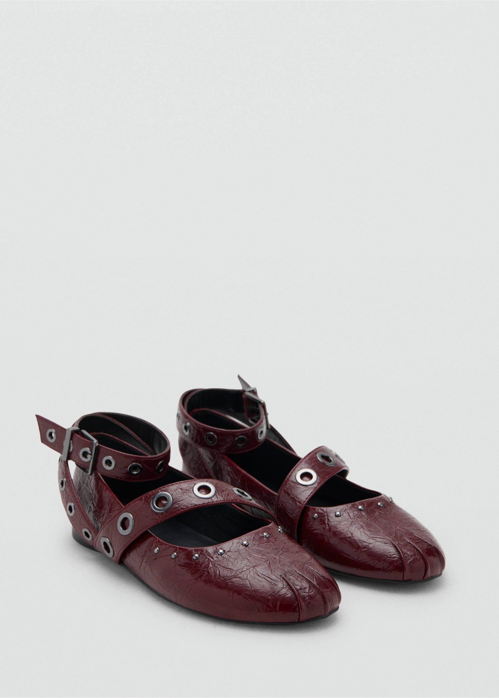 Ballet flats with studded straps - Medium plane, Burgundy. Ref: 17036353-00.