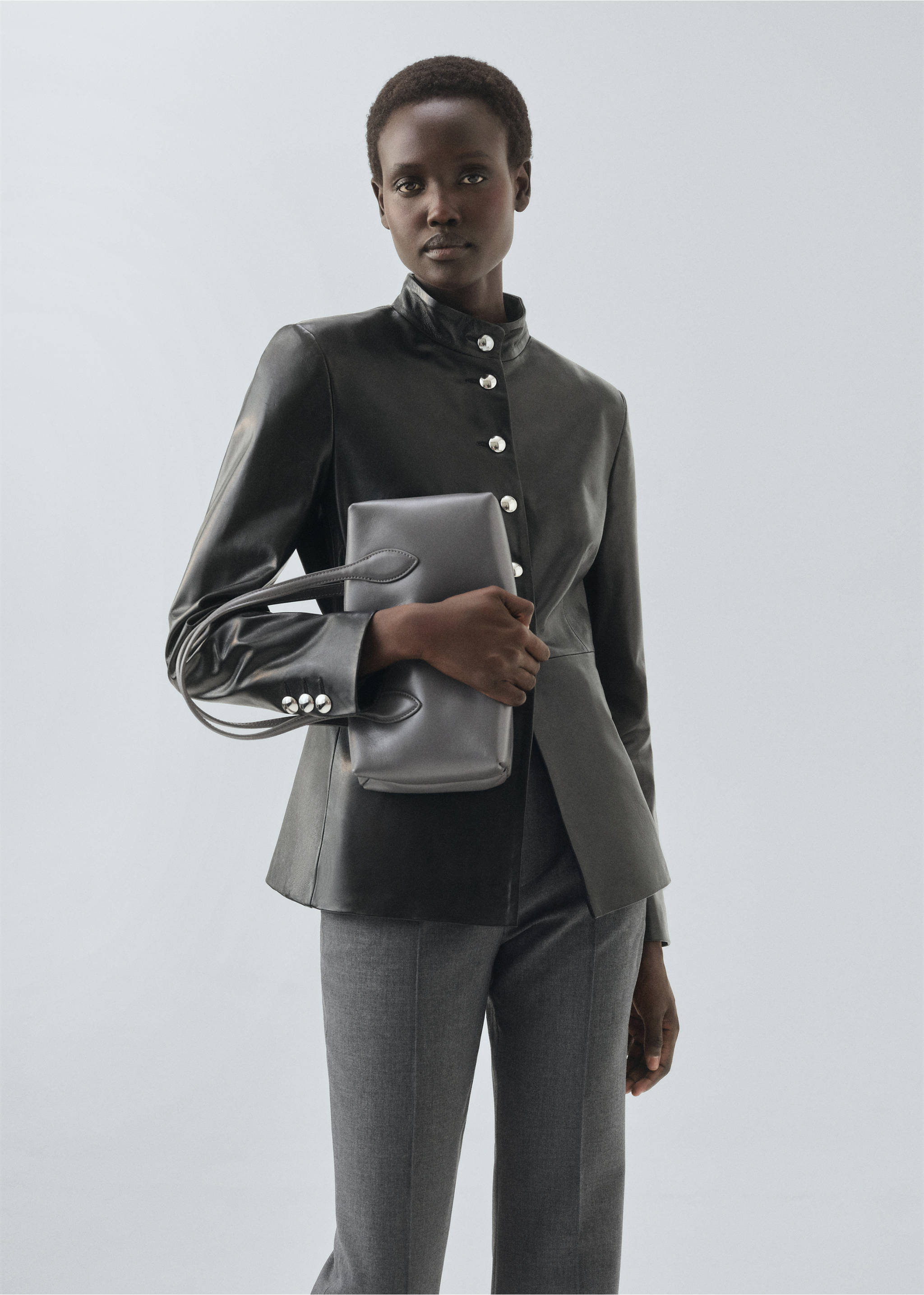Belt straight-fit trousers - Details of the article 2, Grey. Ref: 17036360-00.