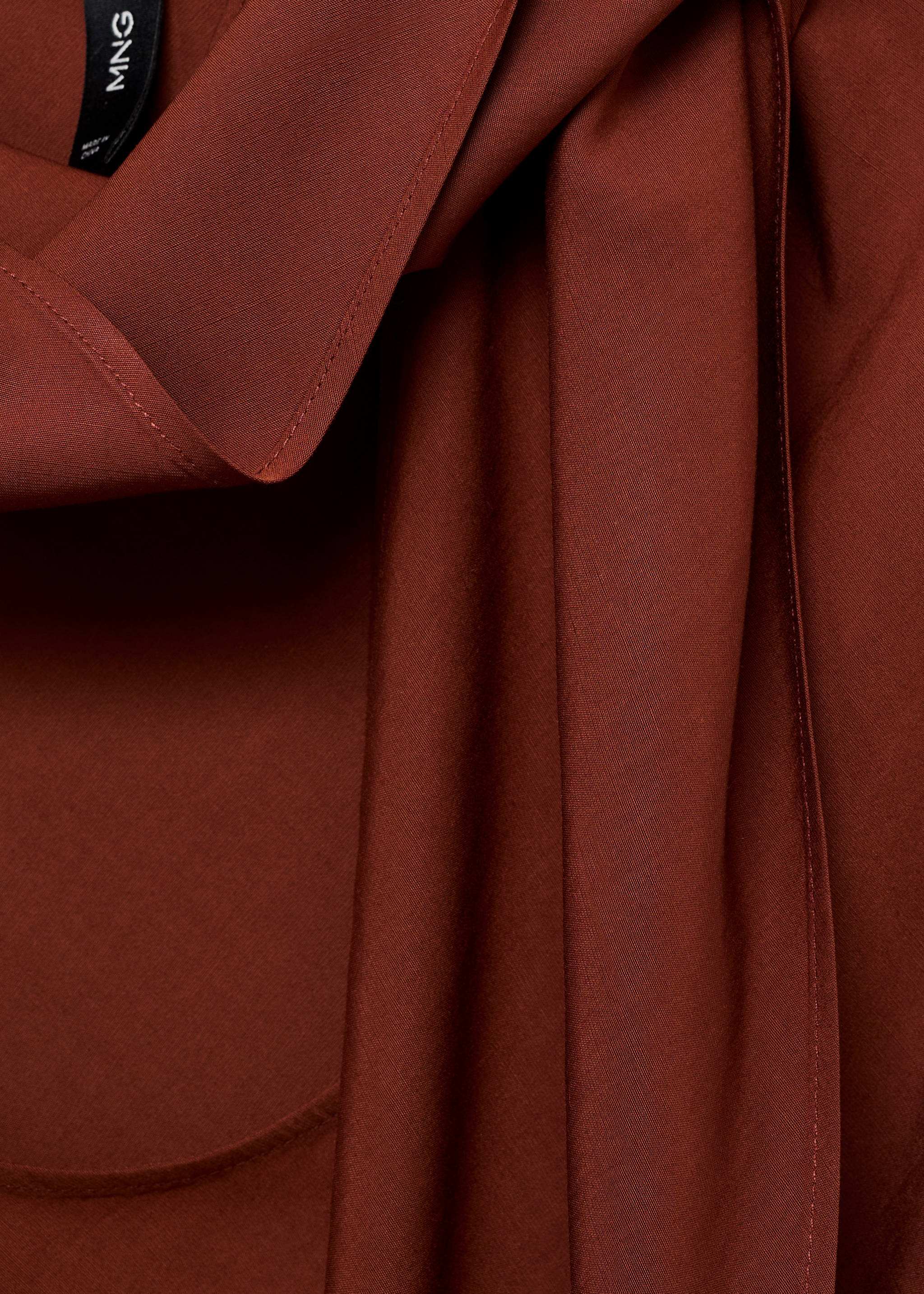 Blouse with foulard neckline - Details of the article 8