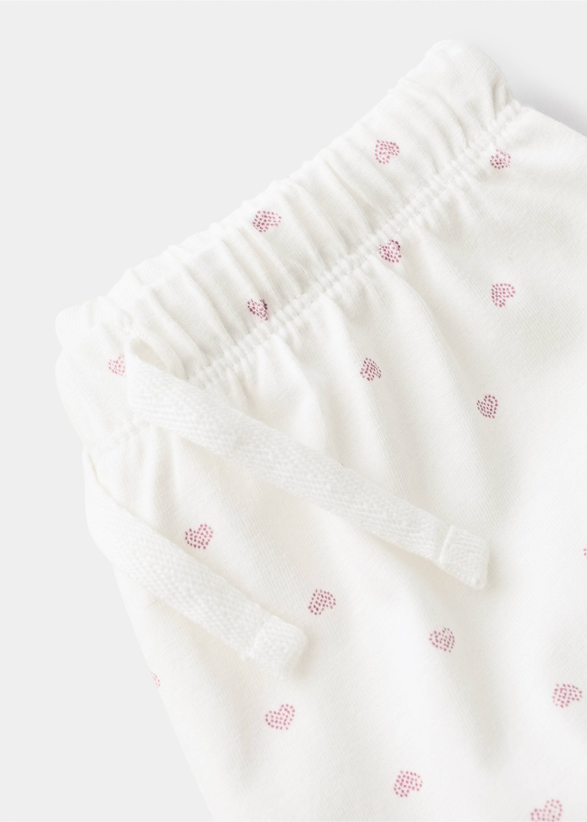 Langer Pyjama mit Herz-Motiv - Detail des Artikels 0, Cremeweiß. Ref: 17037127-00.