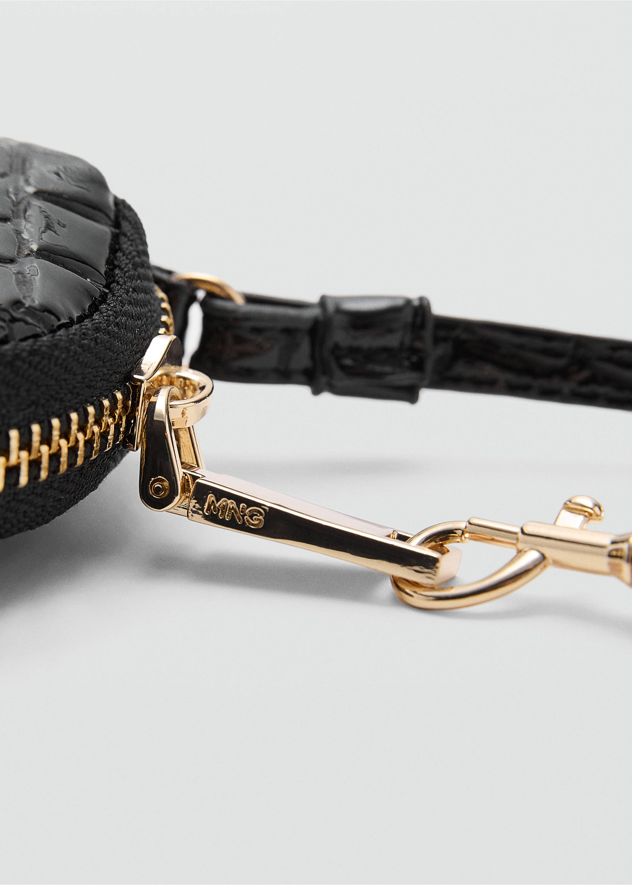 Shiny glitter coconut keychain wallet - Details of the article 1, Black. Ref: 17037130-00.