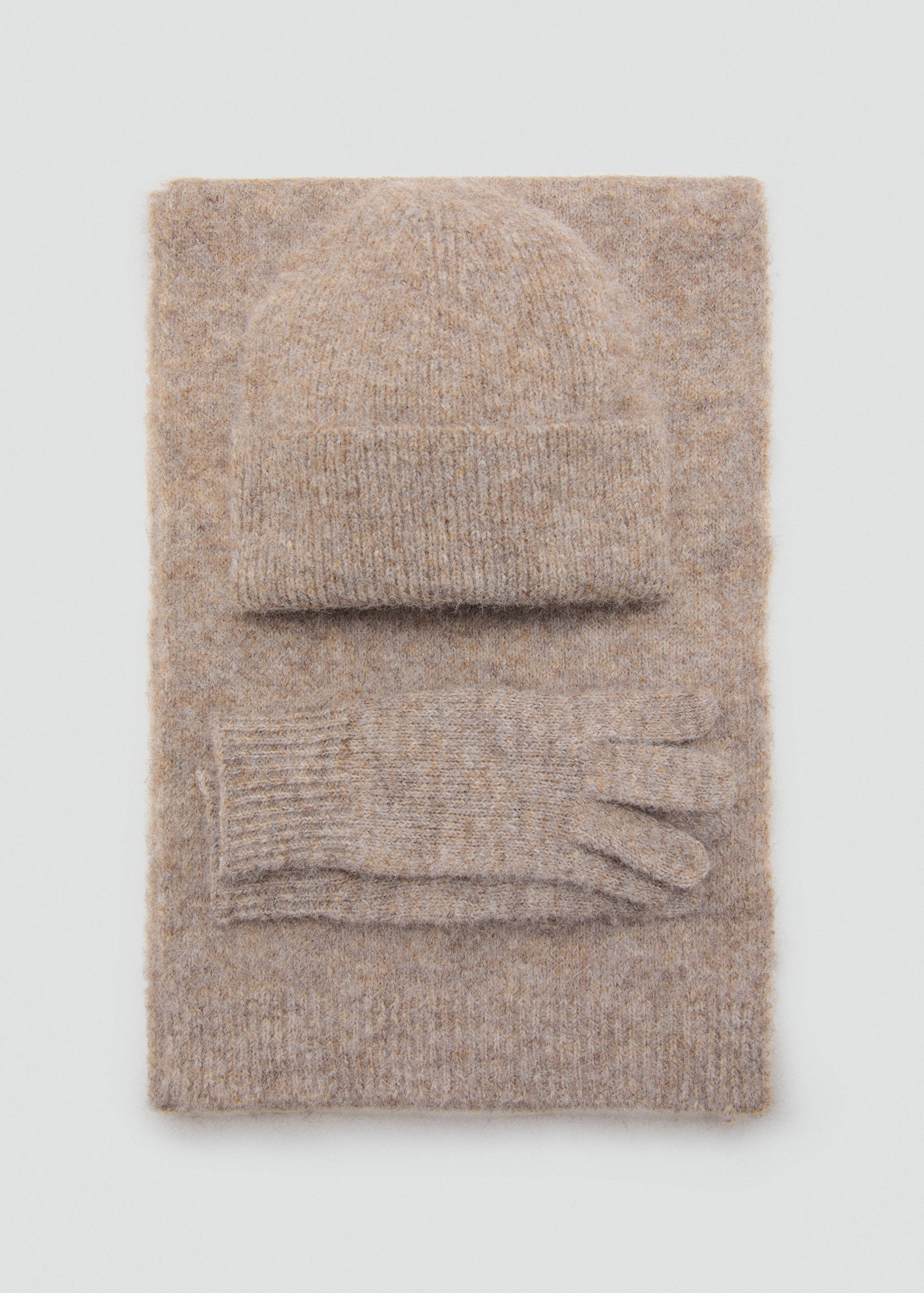 Plain knitted scarf - Details of the article 1