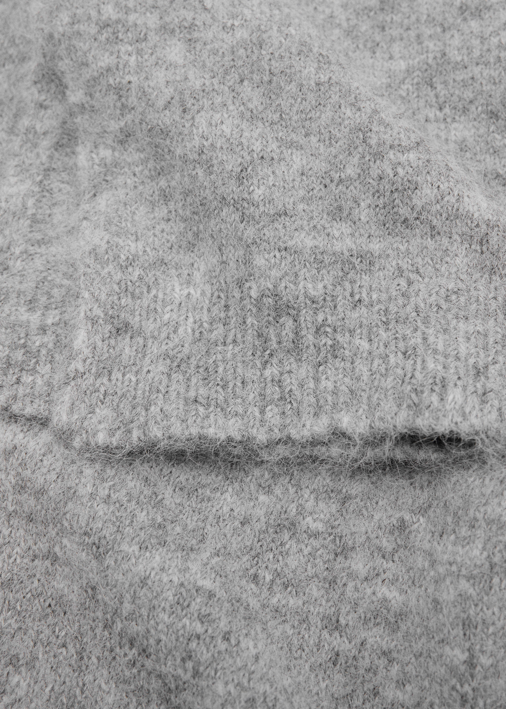 Plain knitted scarf - Medium plane