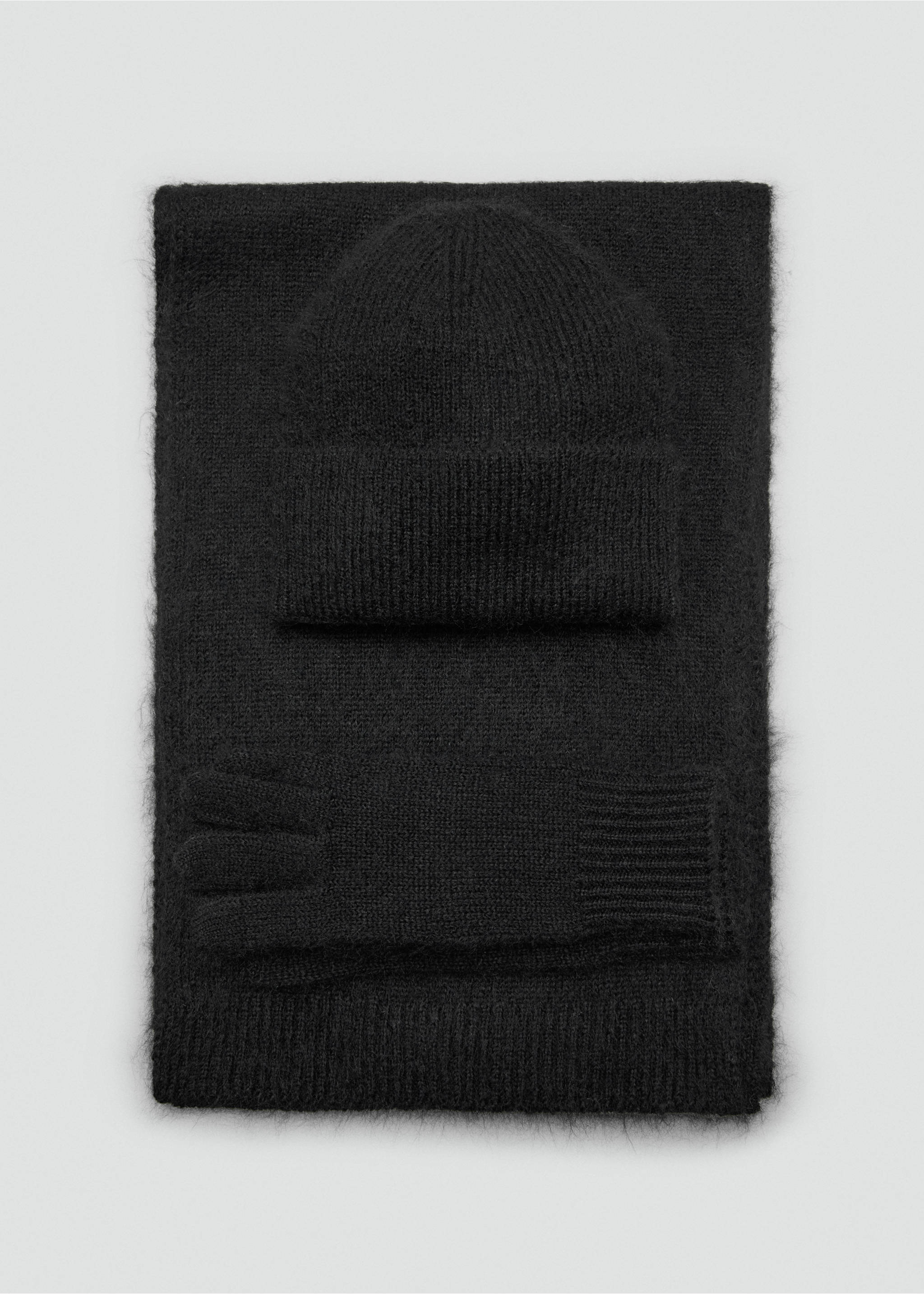 Plain knitted scarf - Details of the article 1, Black. Ref: 17037766-00.