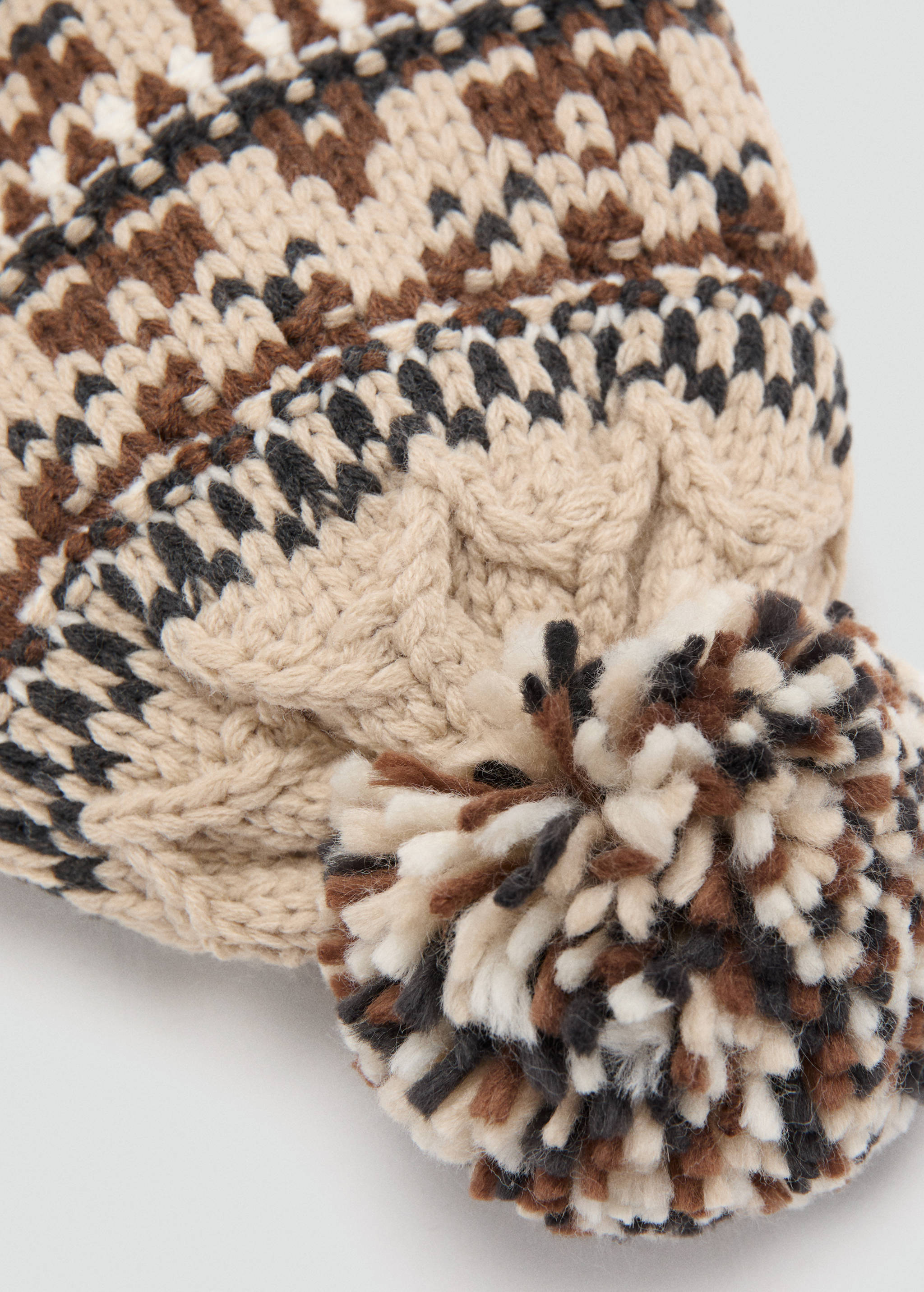 Bommelmütze aus Strick - Detail des Artikels 1