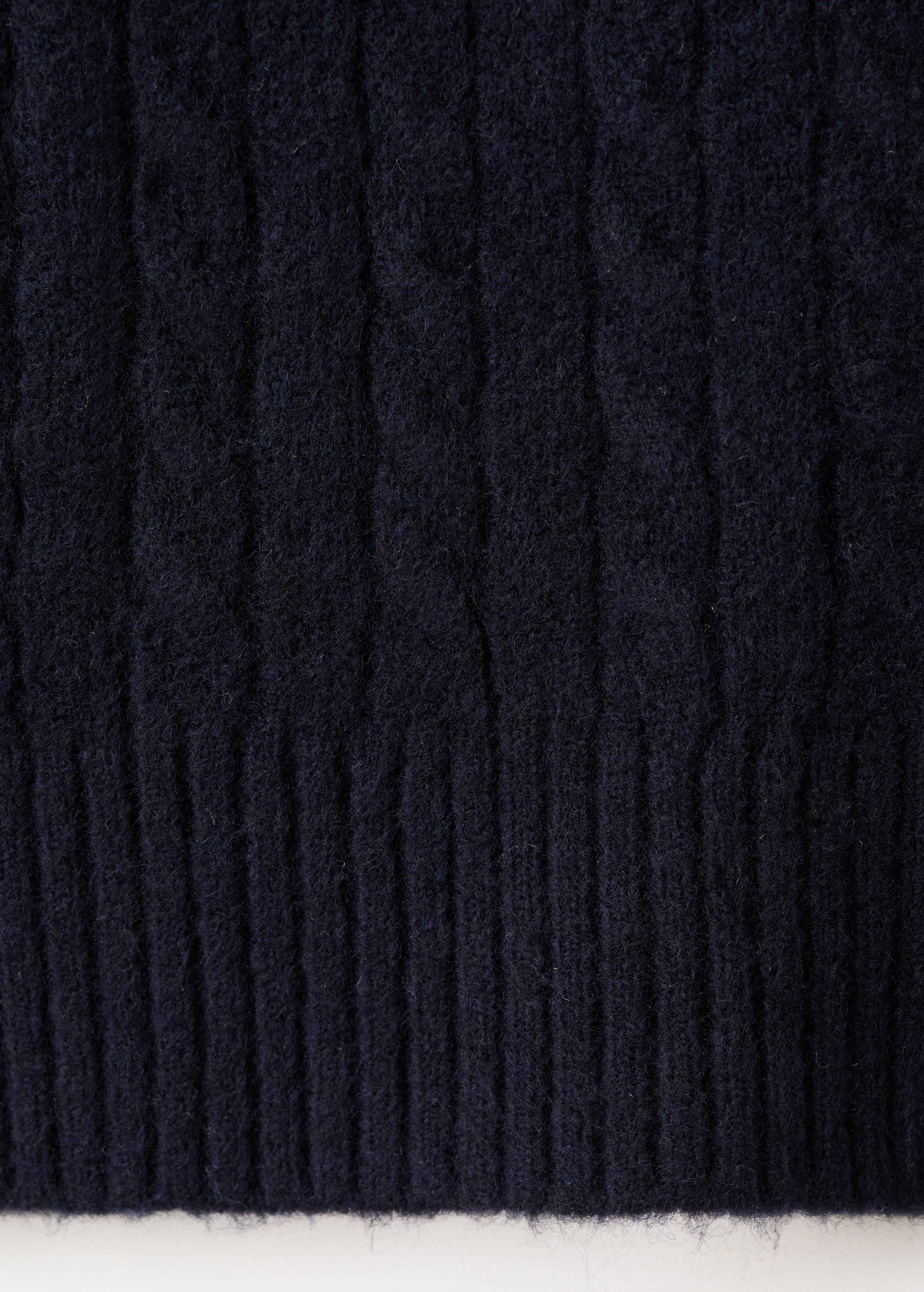 Knitted braided cardigan - Details of the article 0