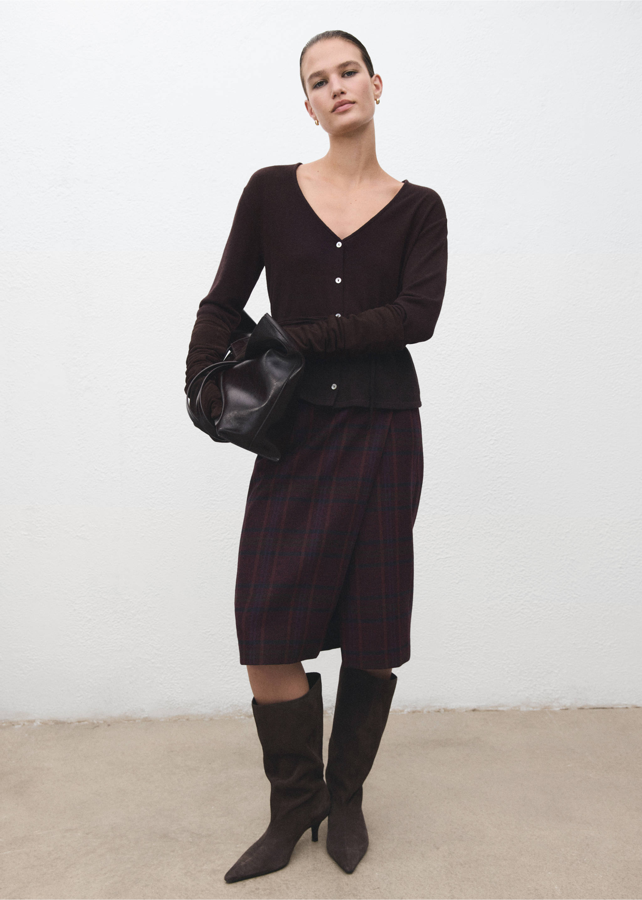 Knitted cardigan with bow - General plane, Brown. Ref: 17037802-00.