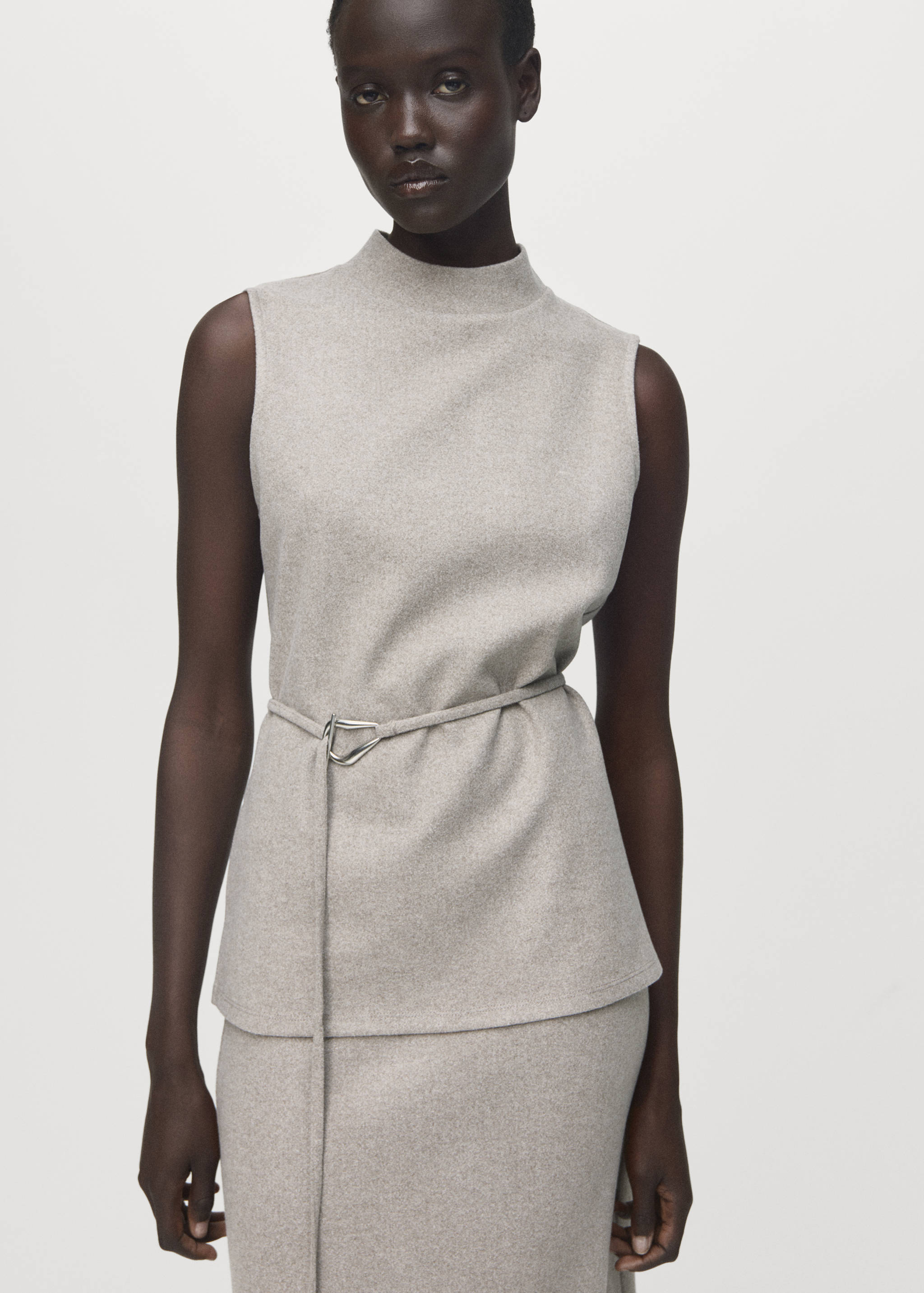 Turtleneck top with belt - Medium plane