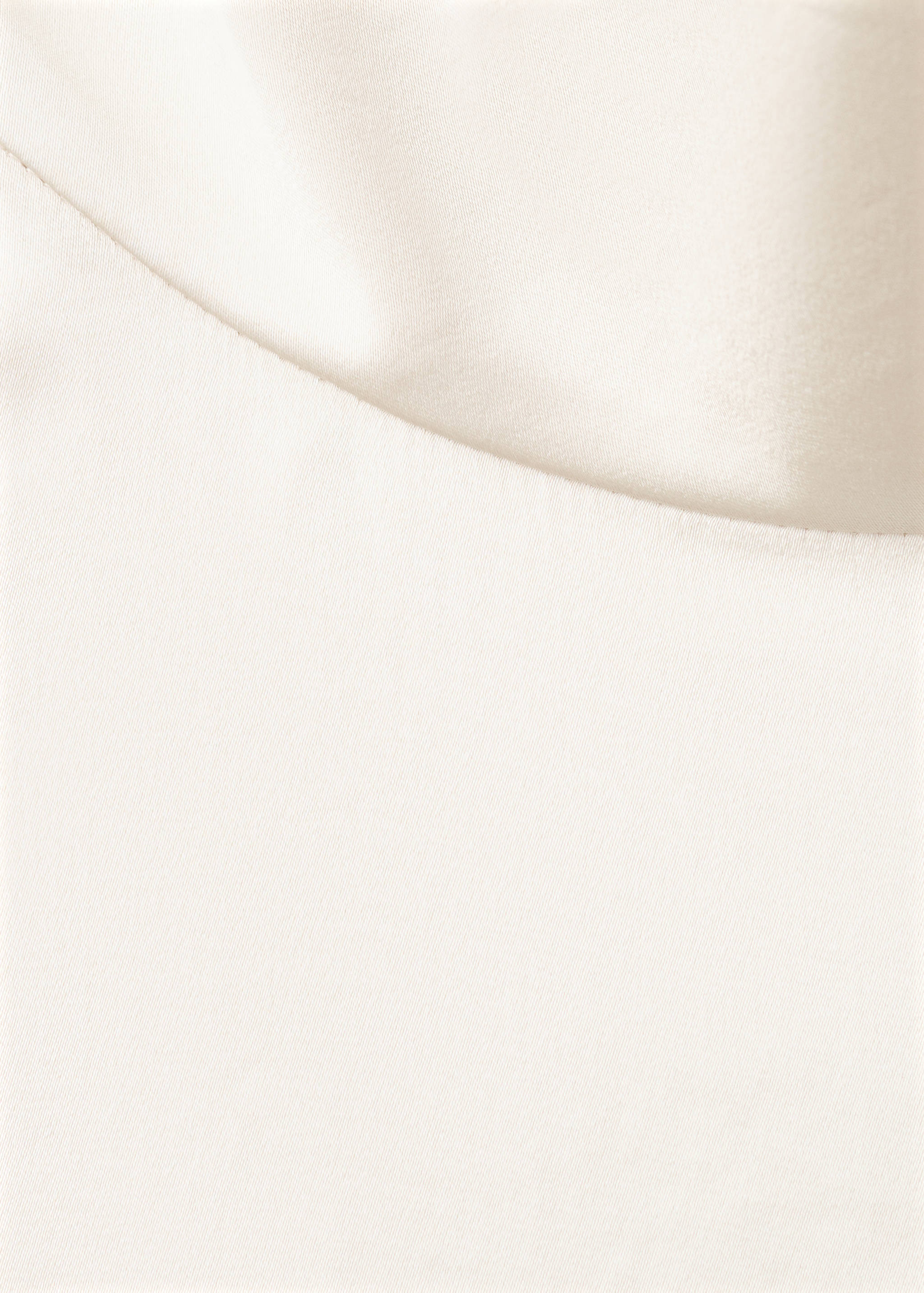 Blusa satinada cuello alto - Detalle del artículo 8